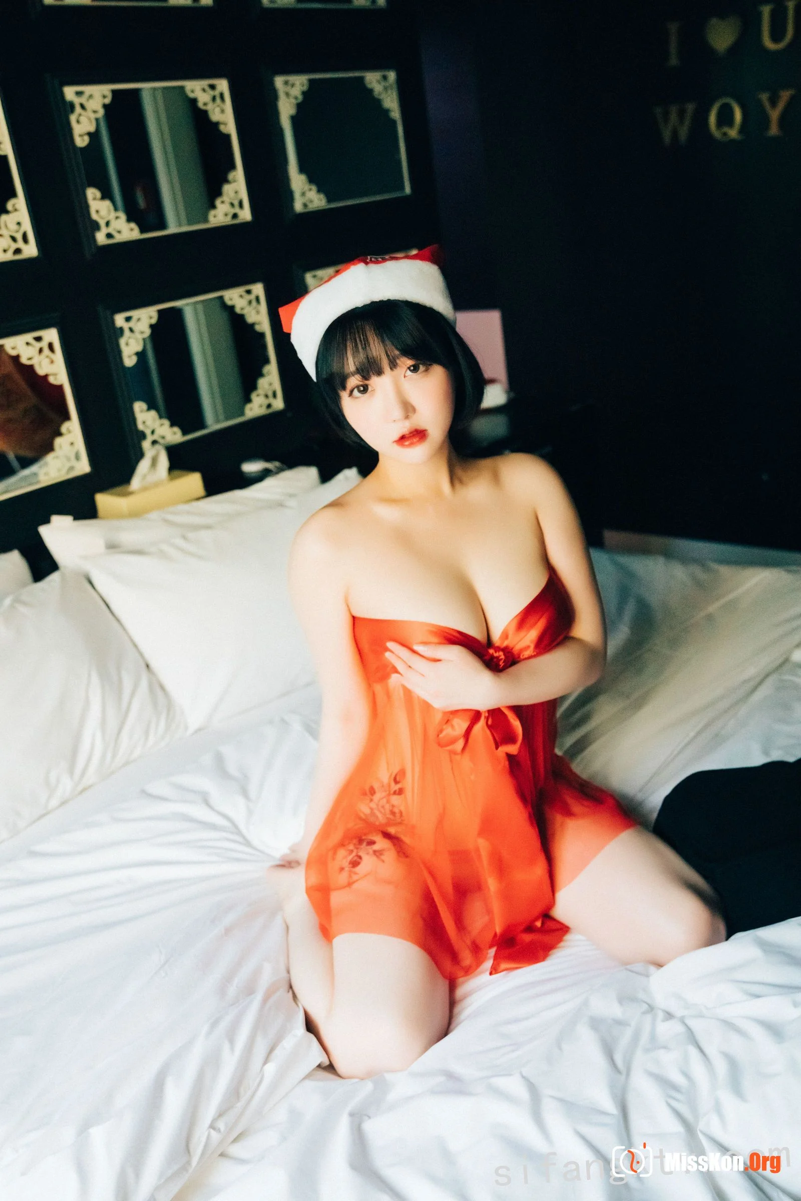 Sun Lele's "Doube Date" - Photo 10
