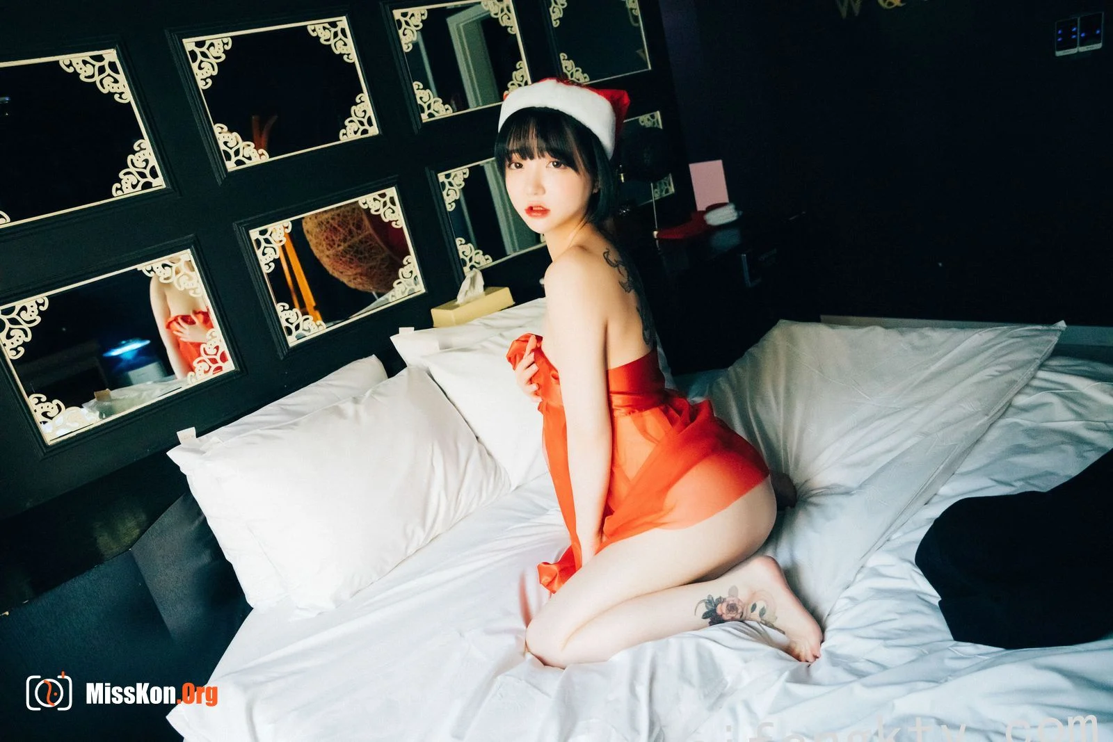 Sun Lele's "Doube Date" - Photo 17