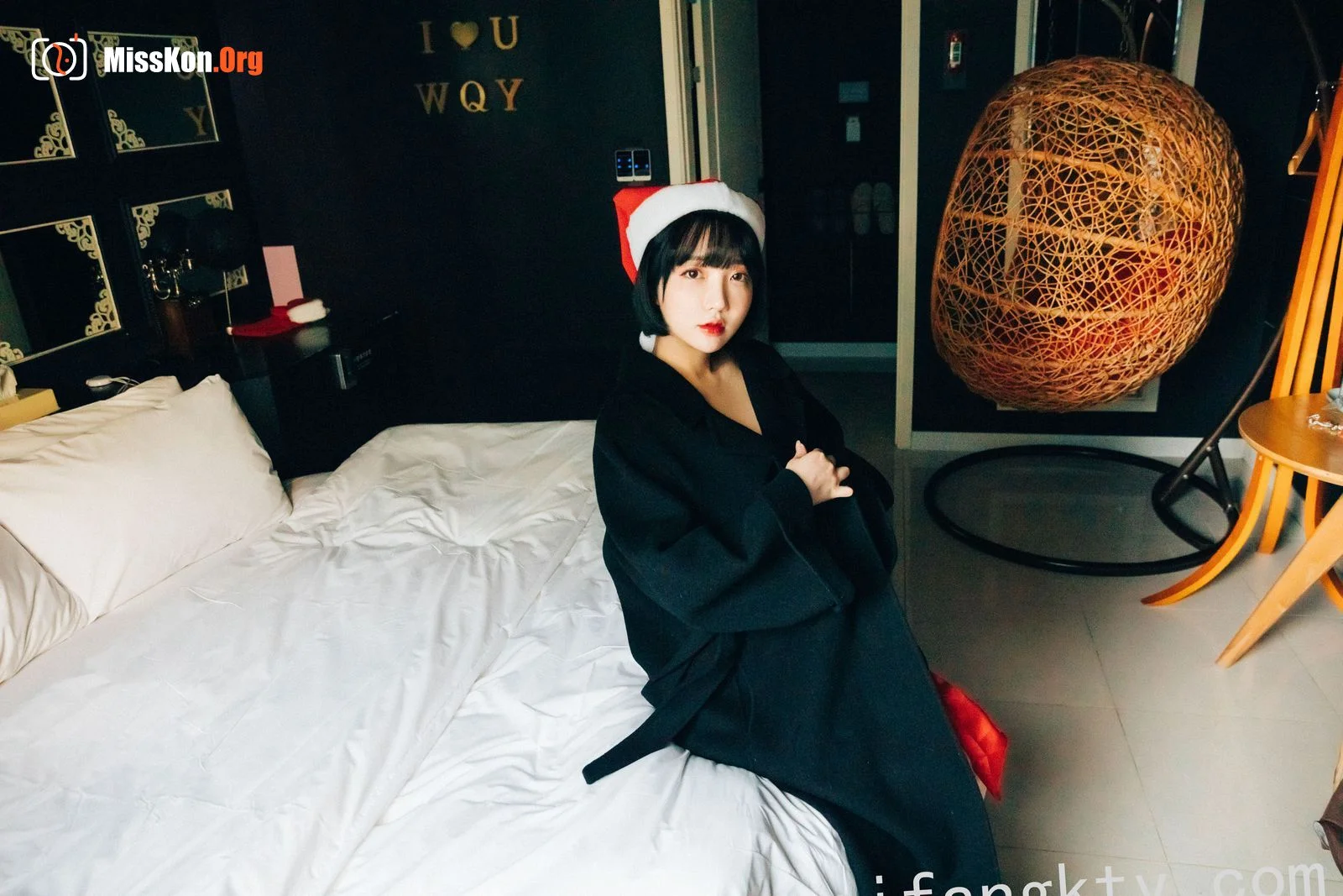 Sun Lele's "Doube Date" - Photo 6