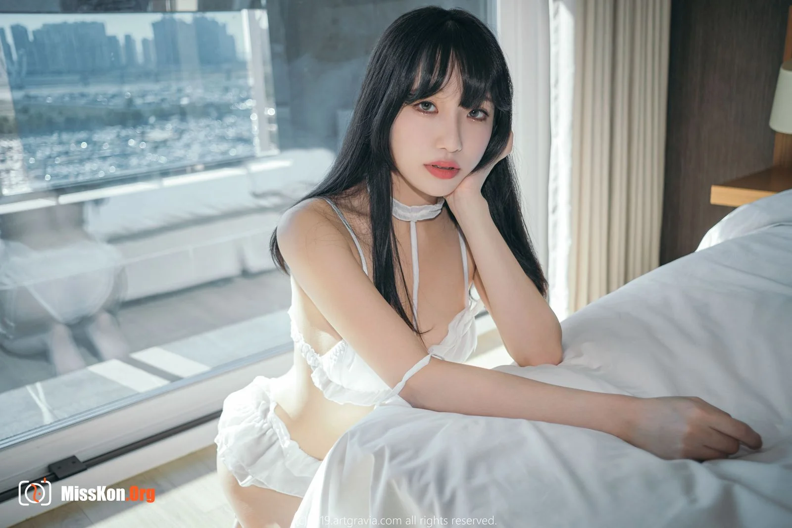 Suryun - Photo 2