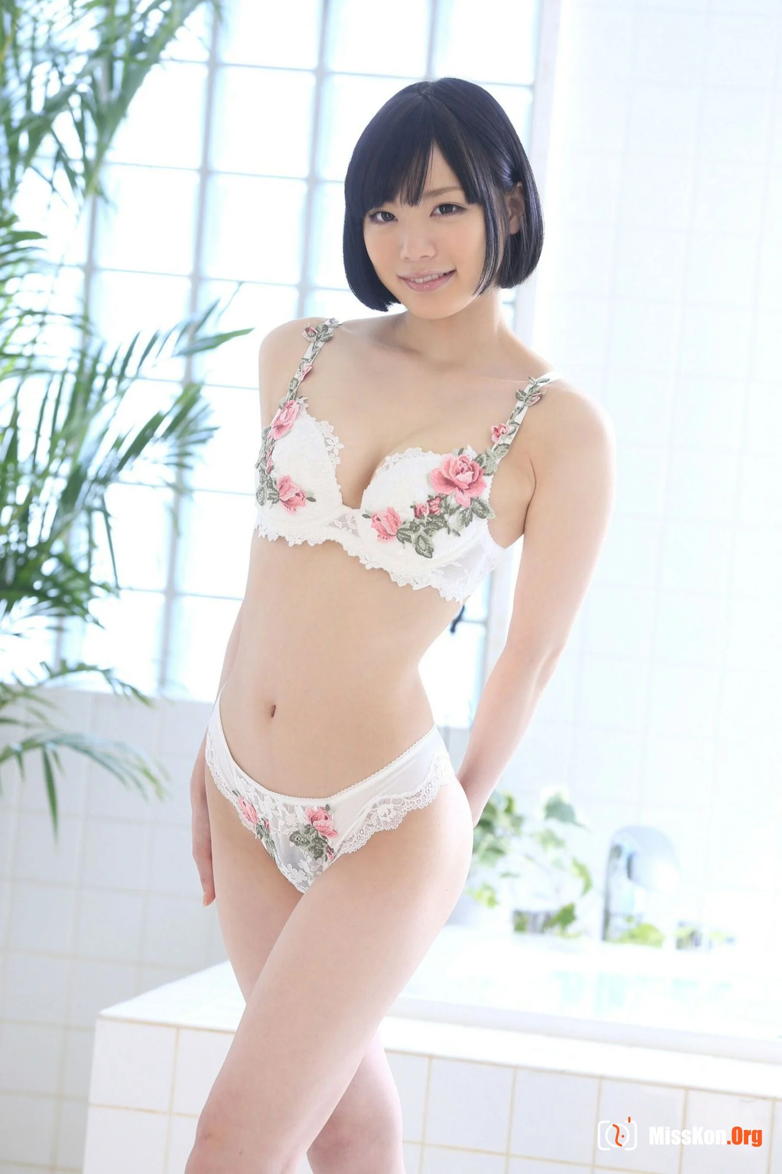 Suzumura Airi (2021-08 POSE MESSAGE 10) - Photo 11
