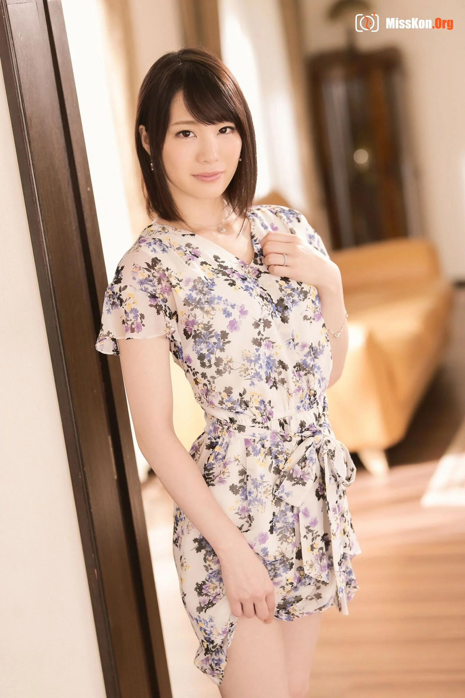 Suzumura Airi (2021-08 POSE MESSAGE 15) - Photo 4