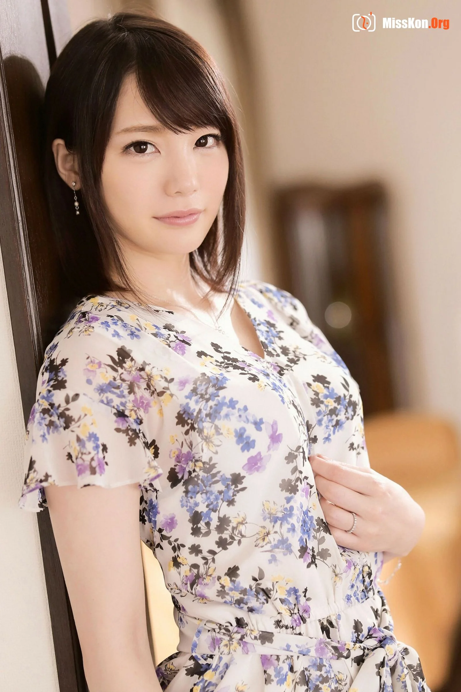 Suzumura Airi (2021-08 POSE MESSAGE 15) - Photo 5