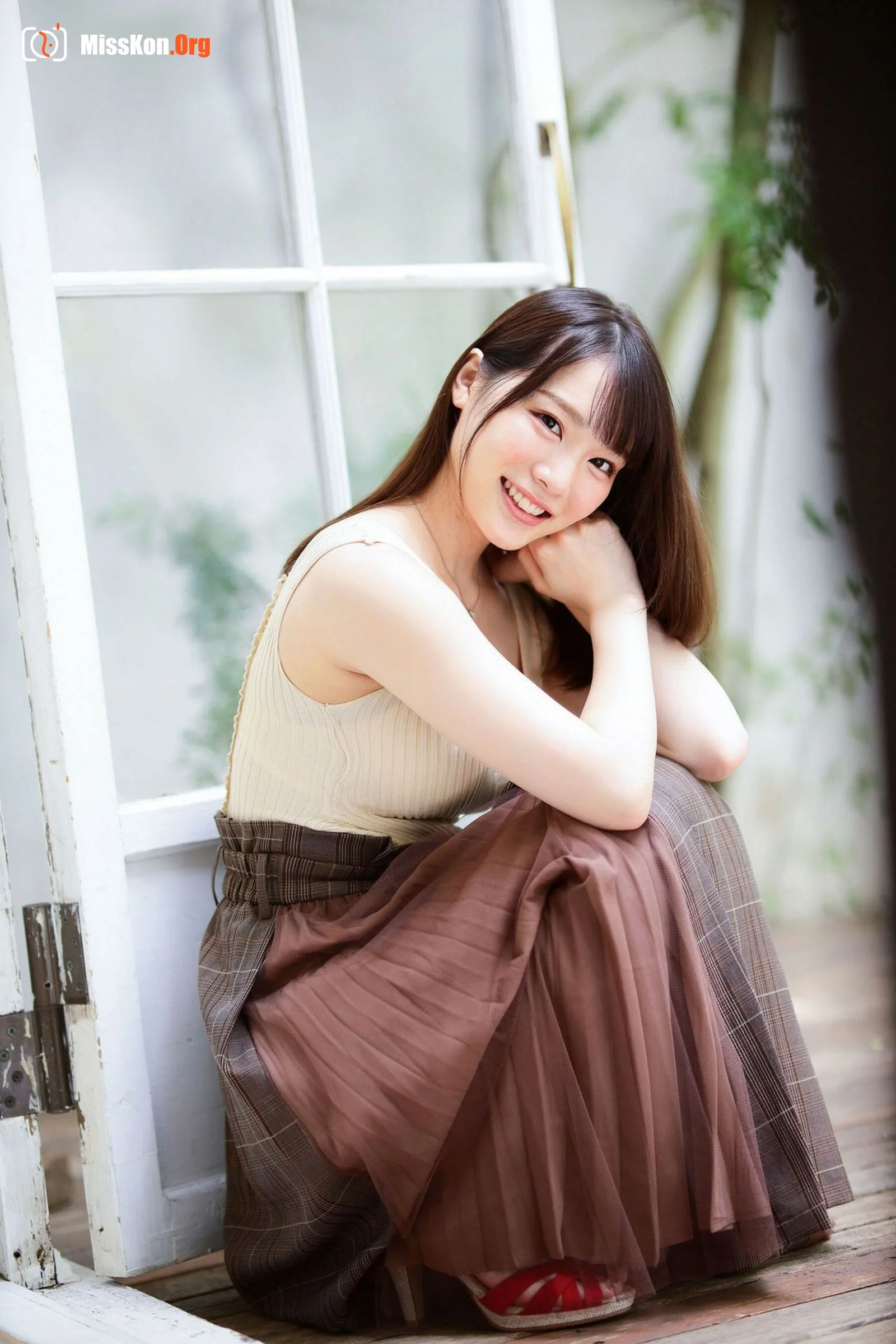 Suzumura Airi (2022-04 POSE MESSAGE 18) - Photo 10