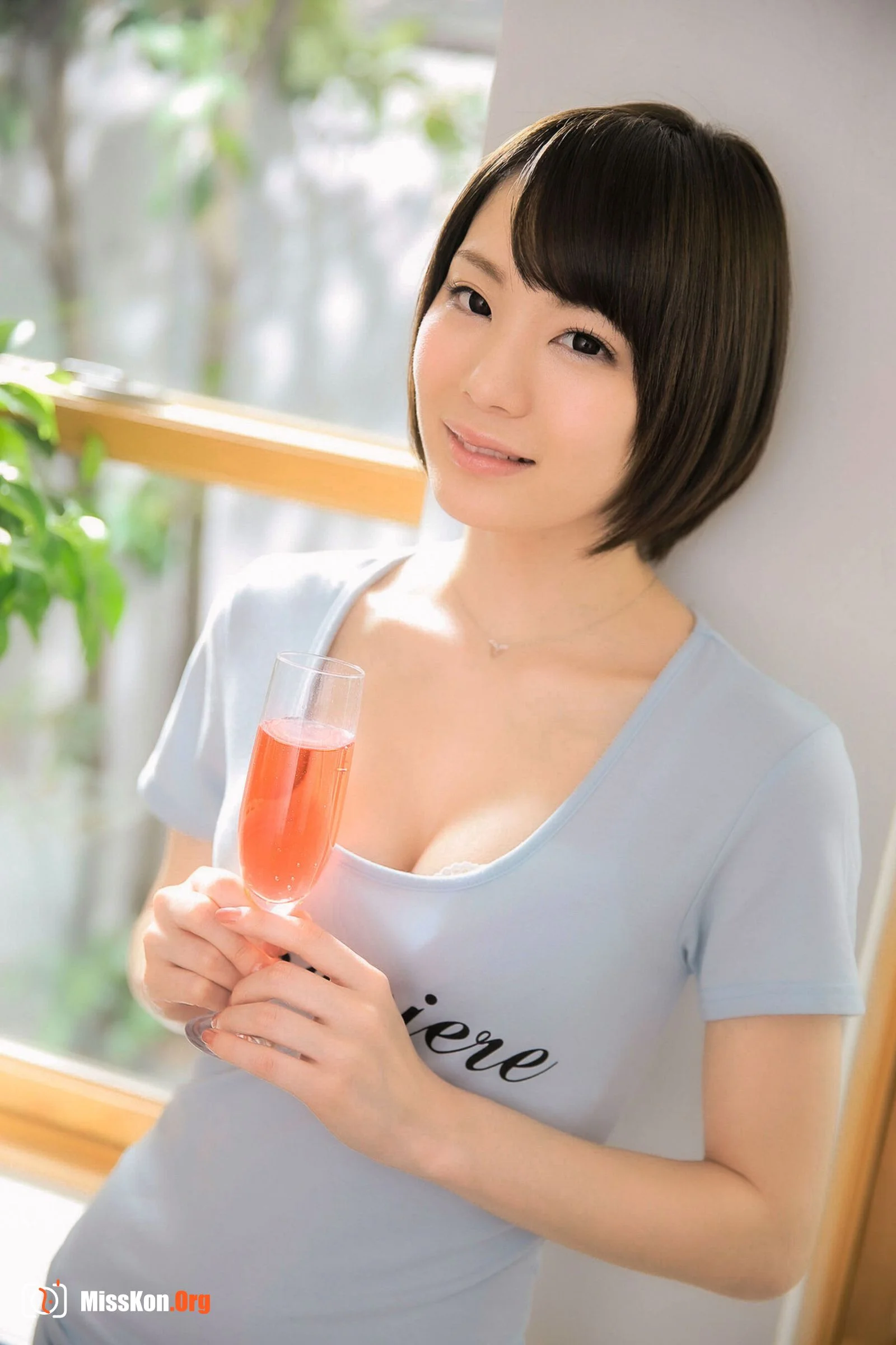 Suzumura Airi (2023-10 POSE MESSAGE 22) - Photo 7