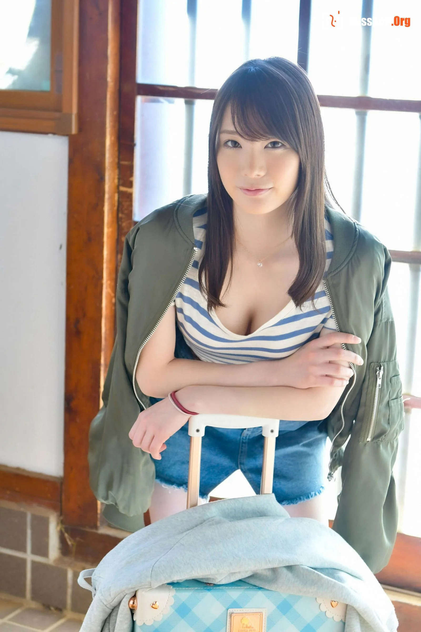 Suzumura Airi (2023-11 POSE MESSAGE 24) - Photo 15