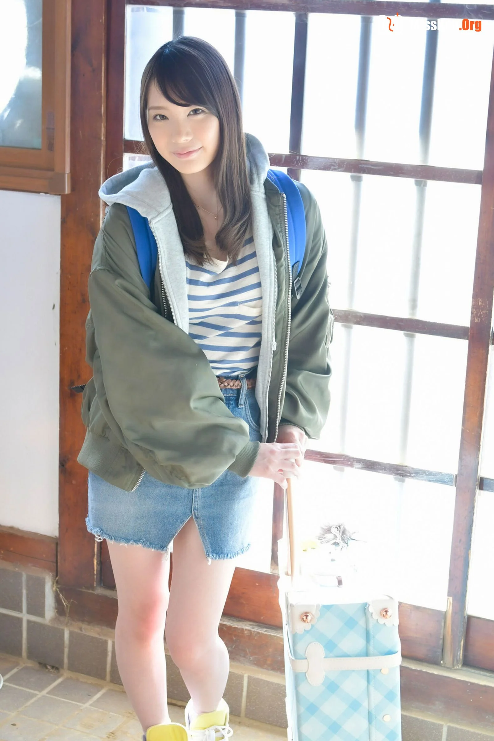 Suzumura Airi (2023-11 POSE MESSAGE 24) - Photo 6