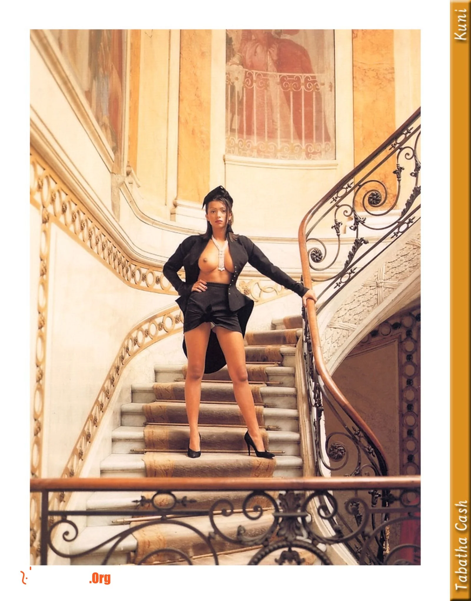 Tabatha Cash - Photo 11