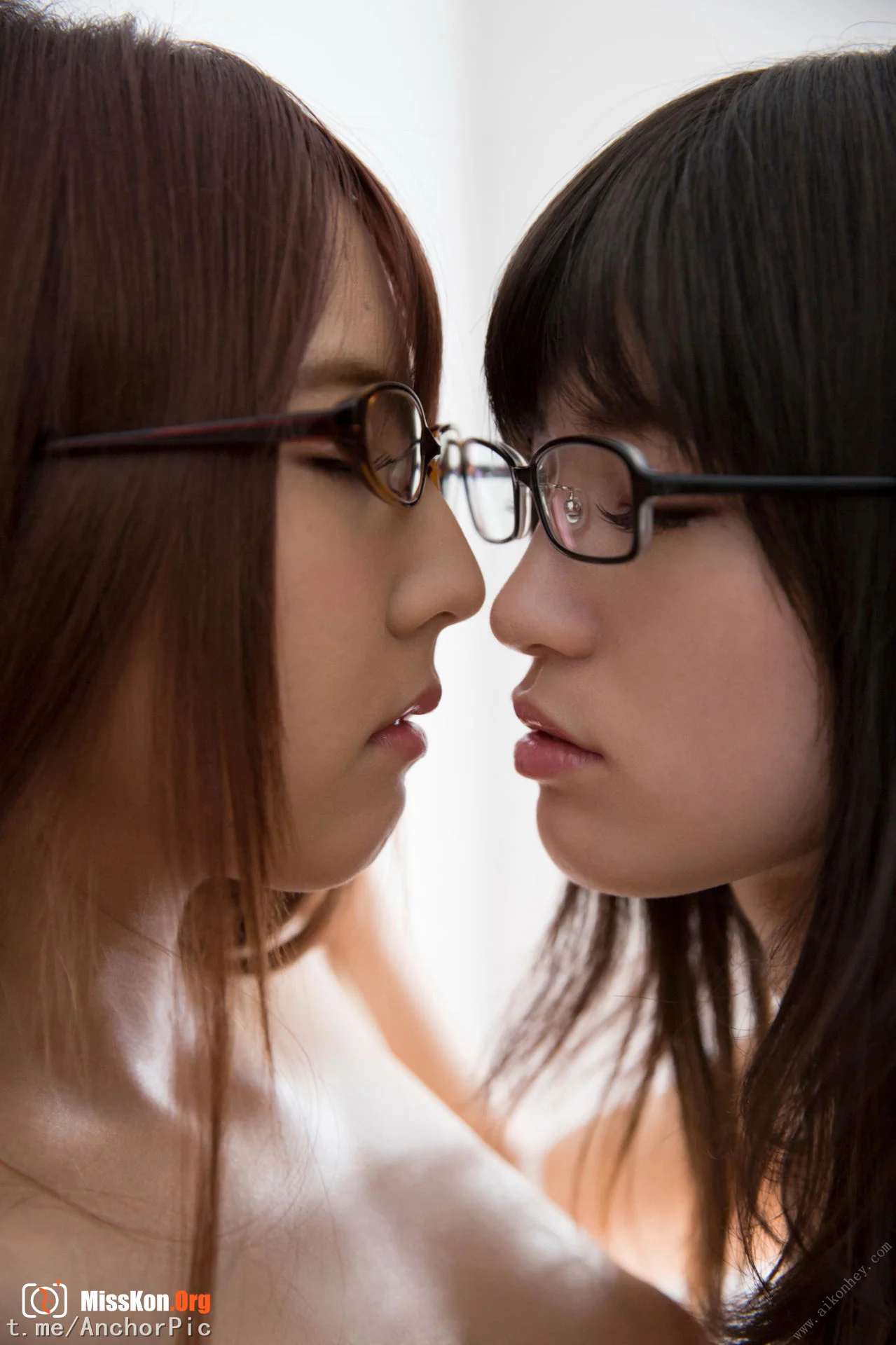 Takahashi Seiko & Mikami Yua: Glasses Girl ★ Beautiful Breasts Sisters - Photo 11