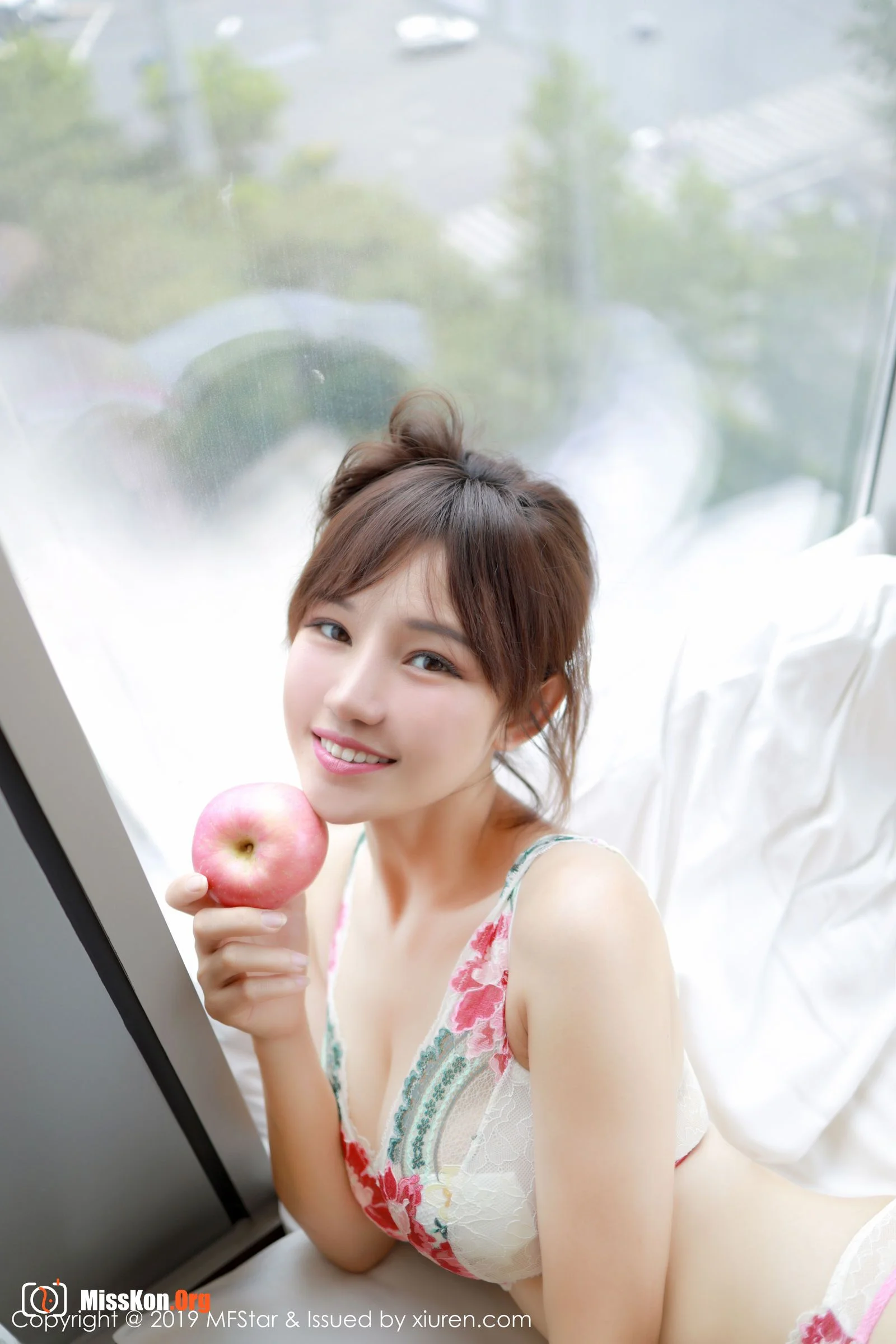Takako - Photo 11