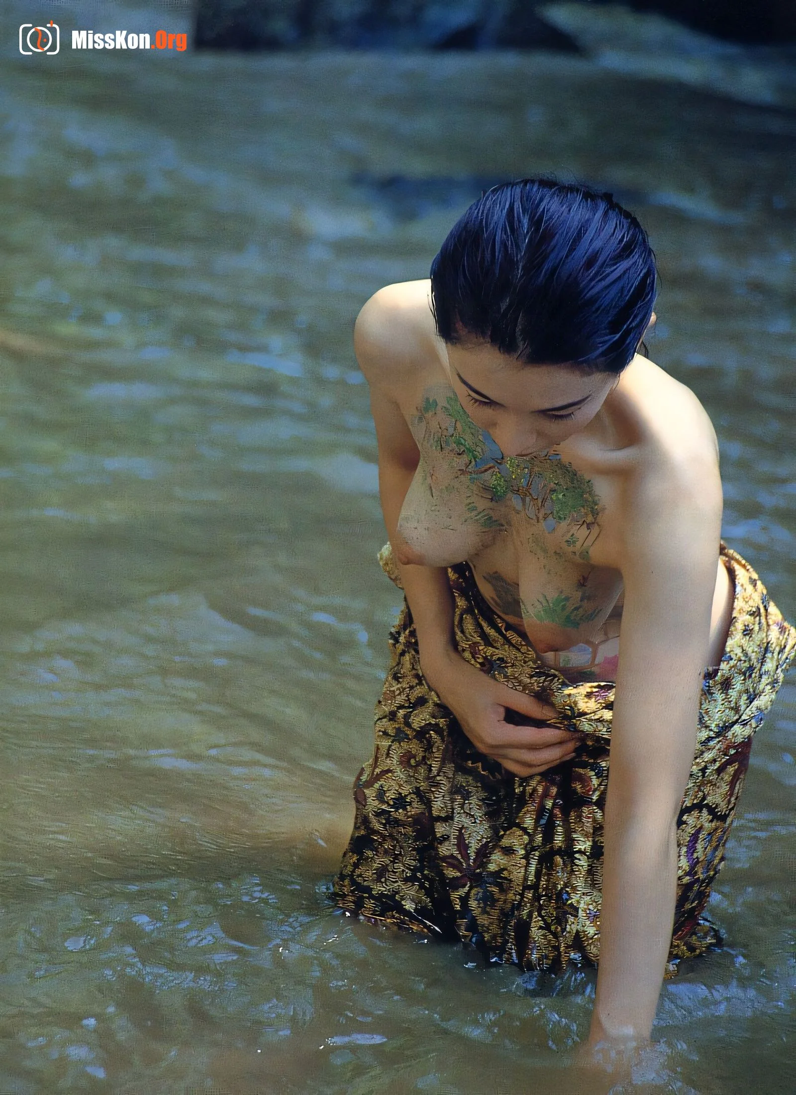 Takakura Miki: South Fairy Tale - Photo 17