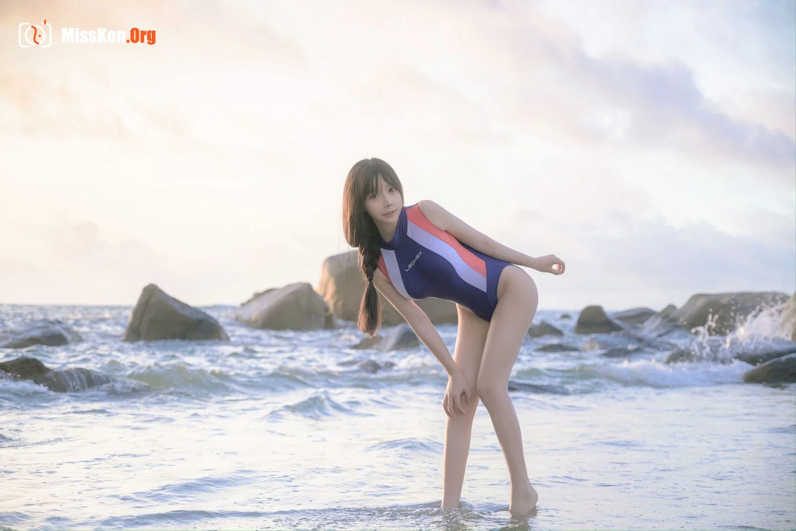Take Mozi away: New Competitive Swimsuits - Photo 7