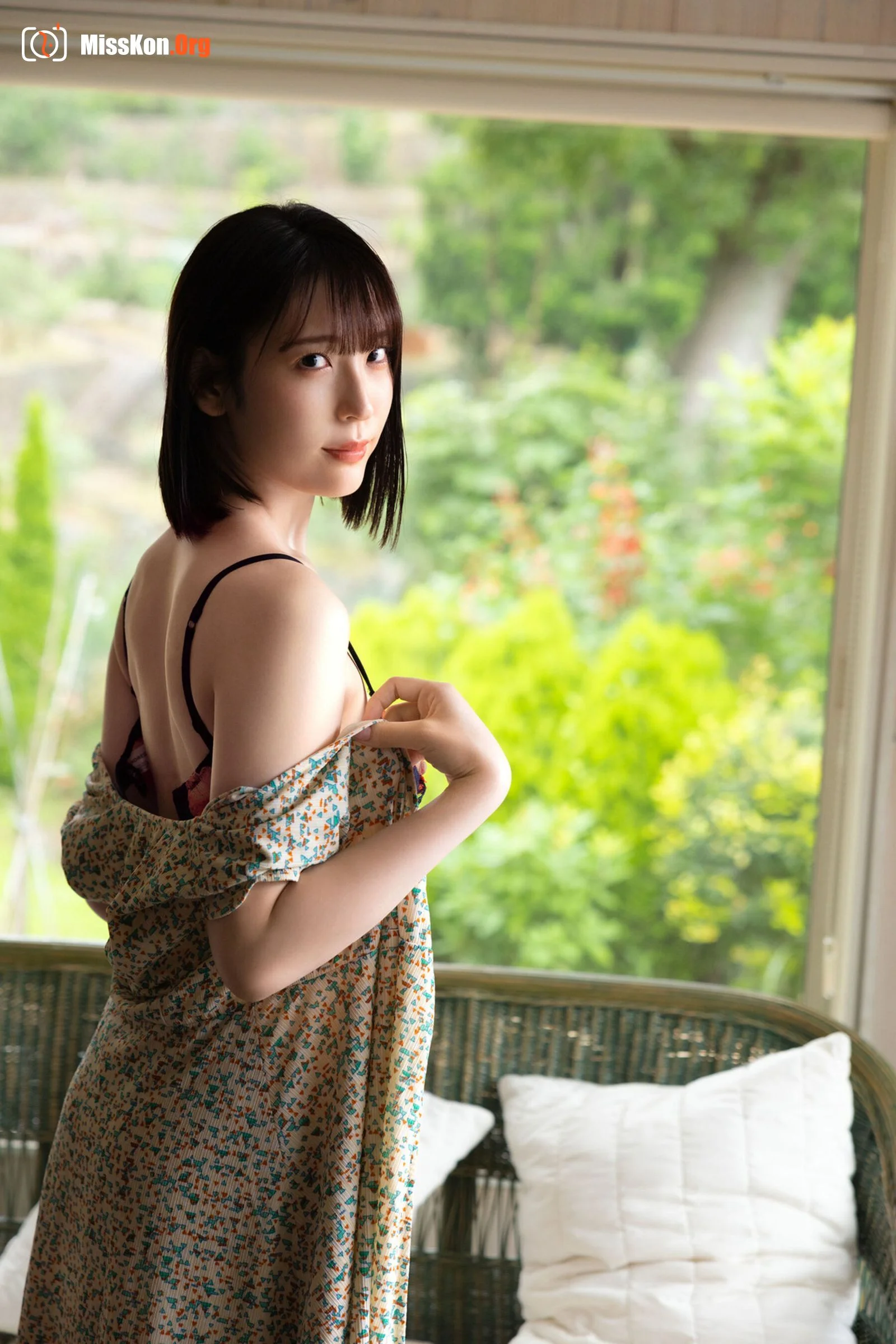 Takimoto Shizuku: NATURALLY - Photo 20