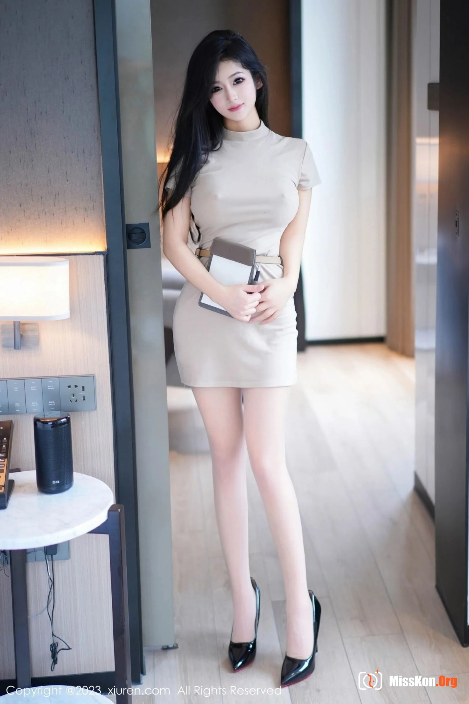 Tan Xiaoling - Photo 2