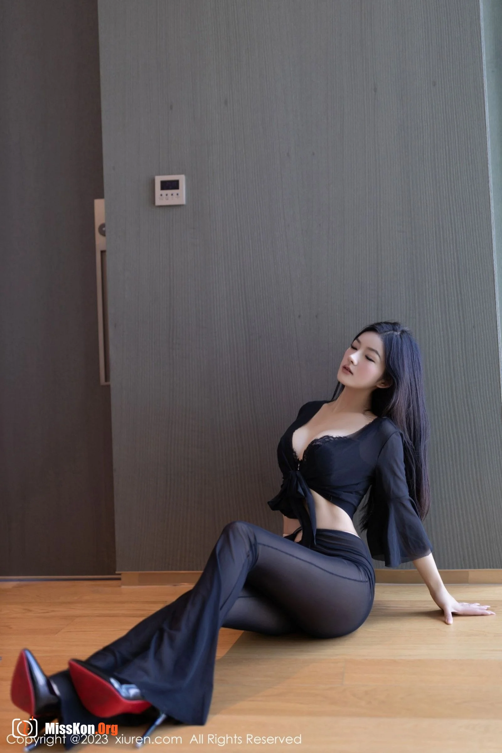 Tan Xiaoling - Photo 5