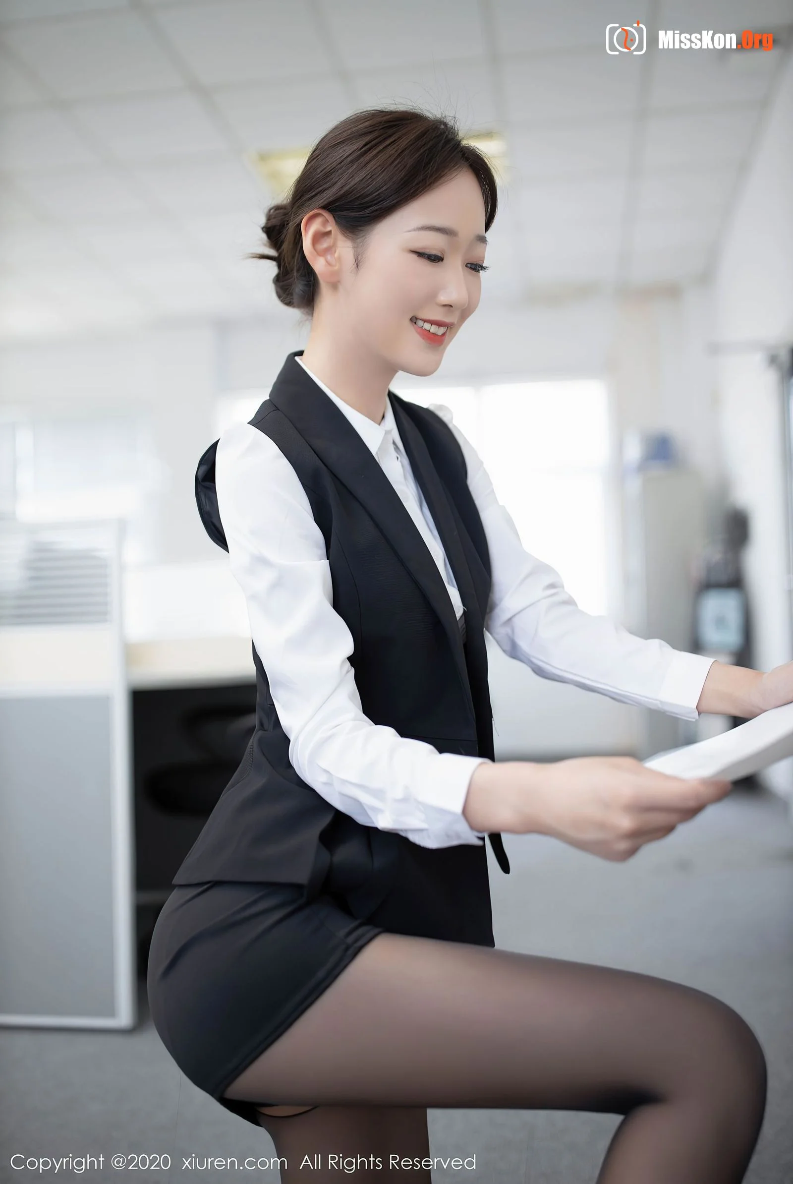 Tang Anqi - Photo 13