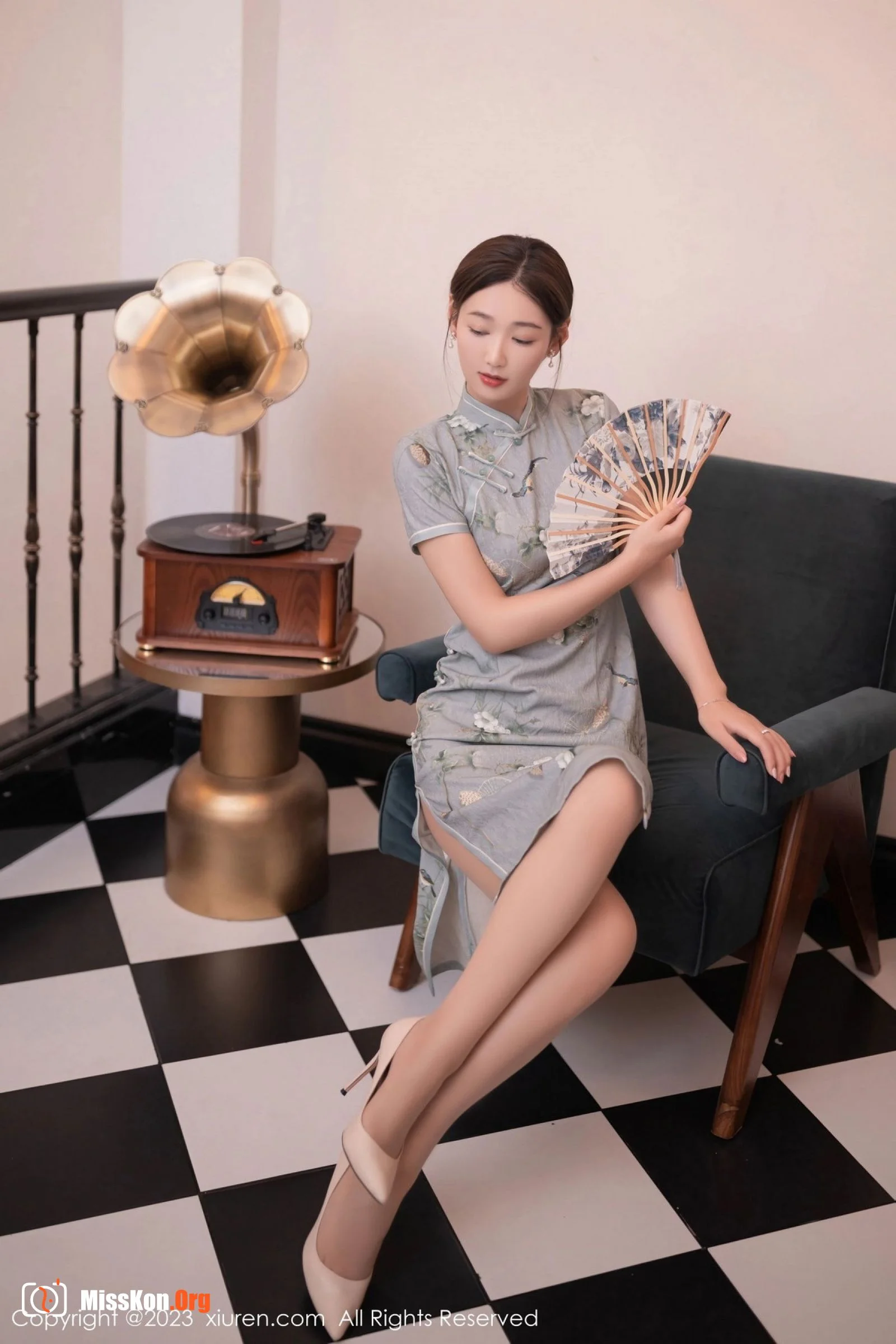 Tang Anqi - Photo 8