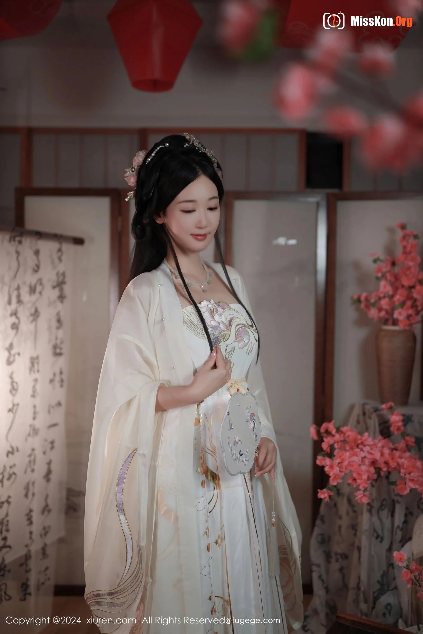 Tang Anqi - Photo 8