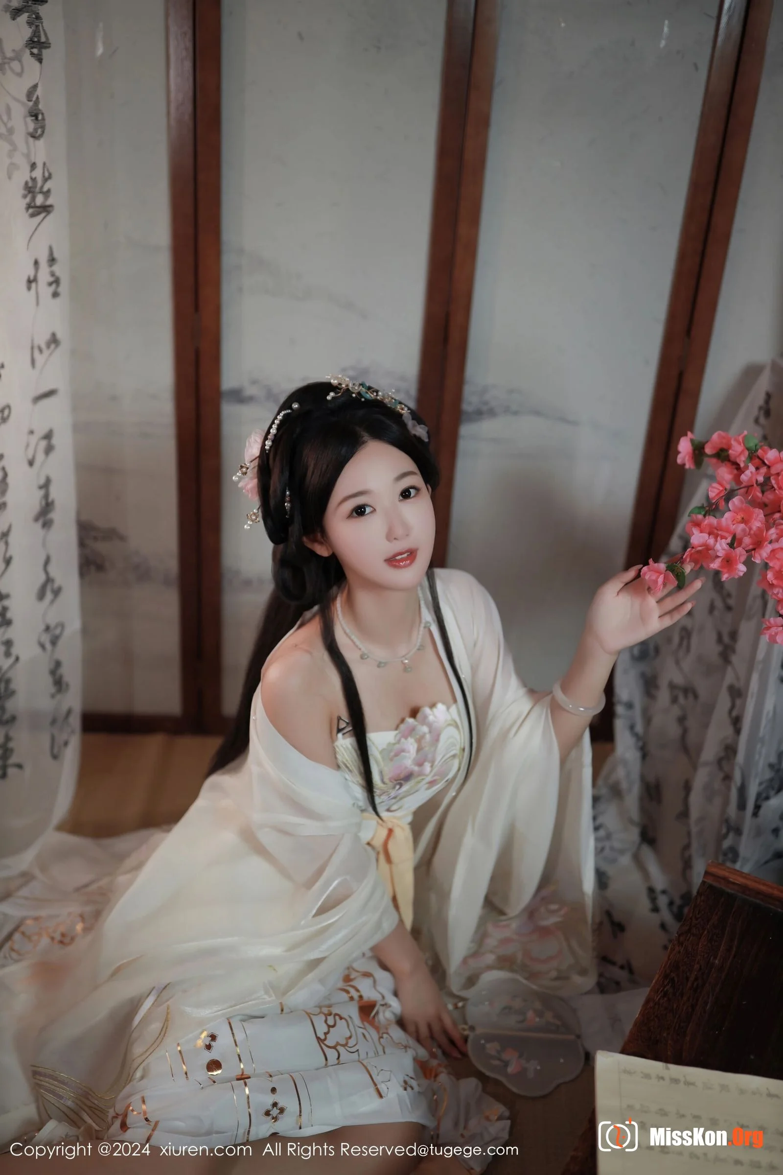 Tang Anqi - Photo 9