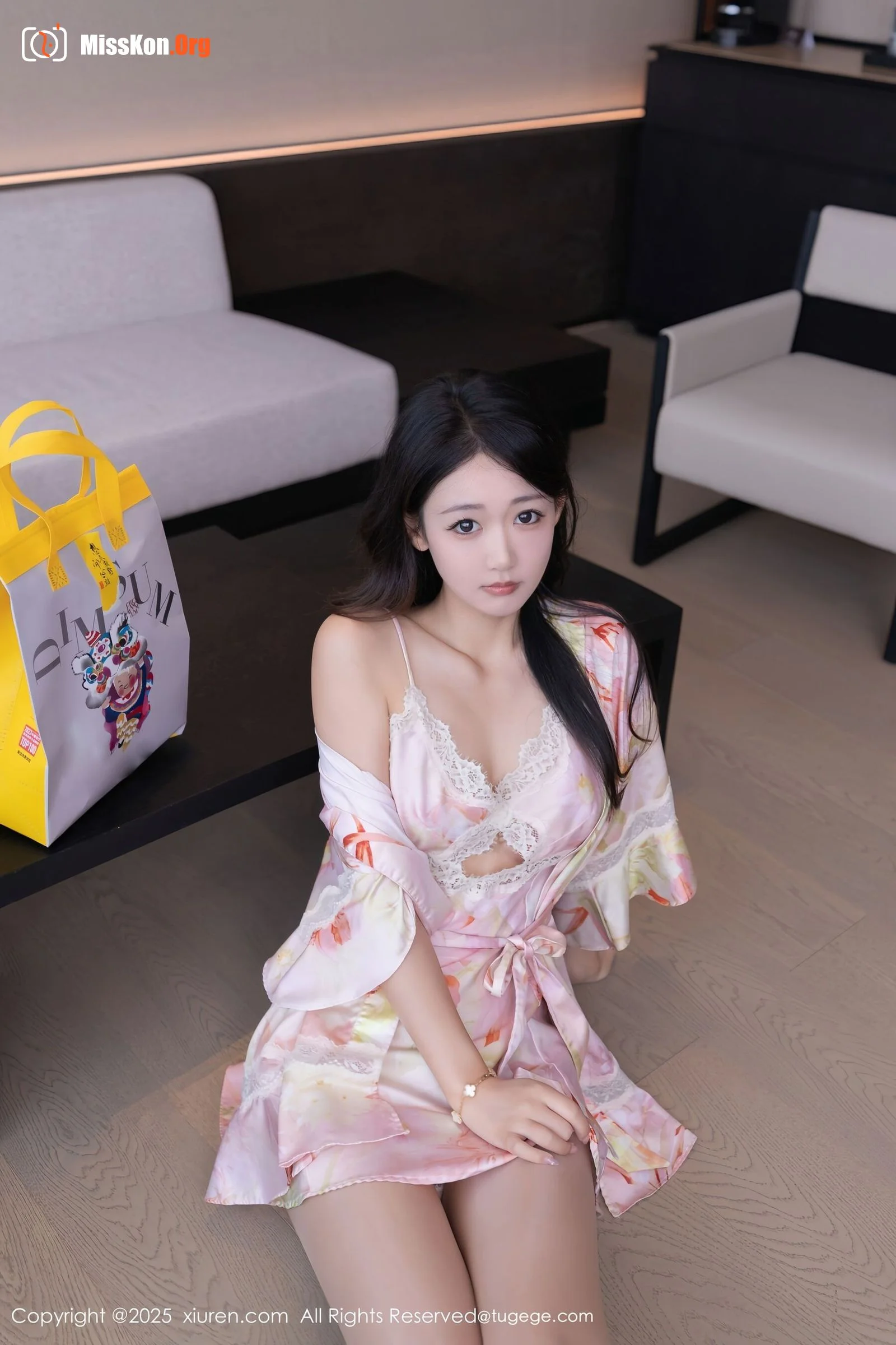 Tang Anqi - Photo 15
