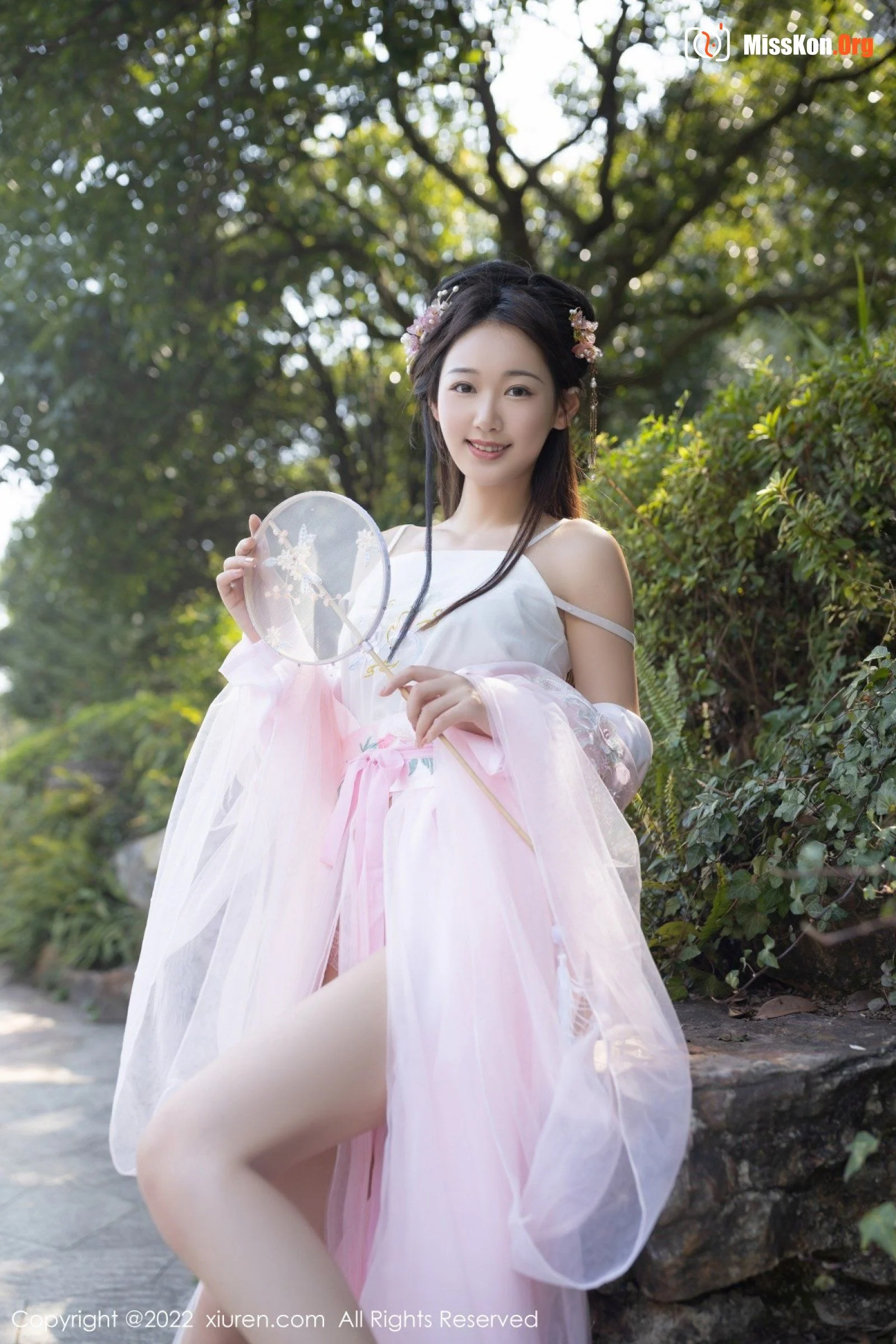 Tang Anqi - Photo 10