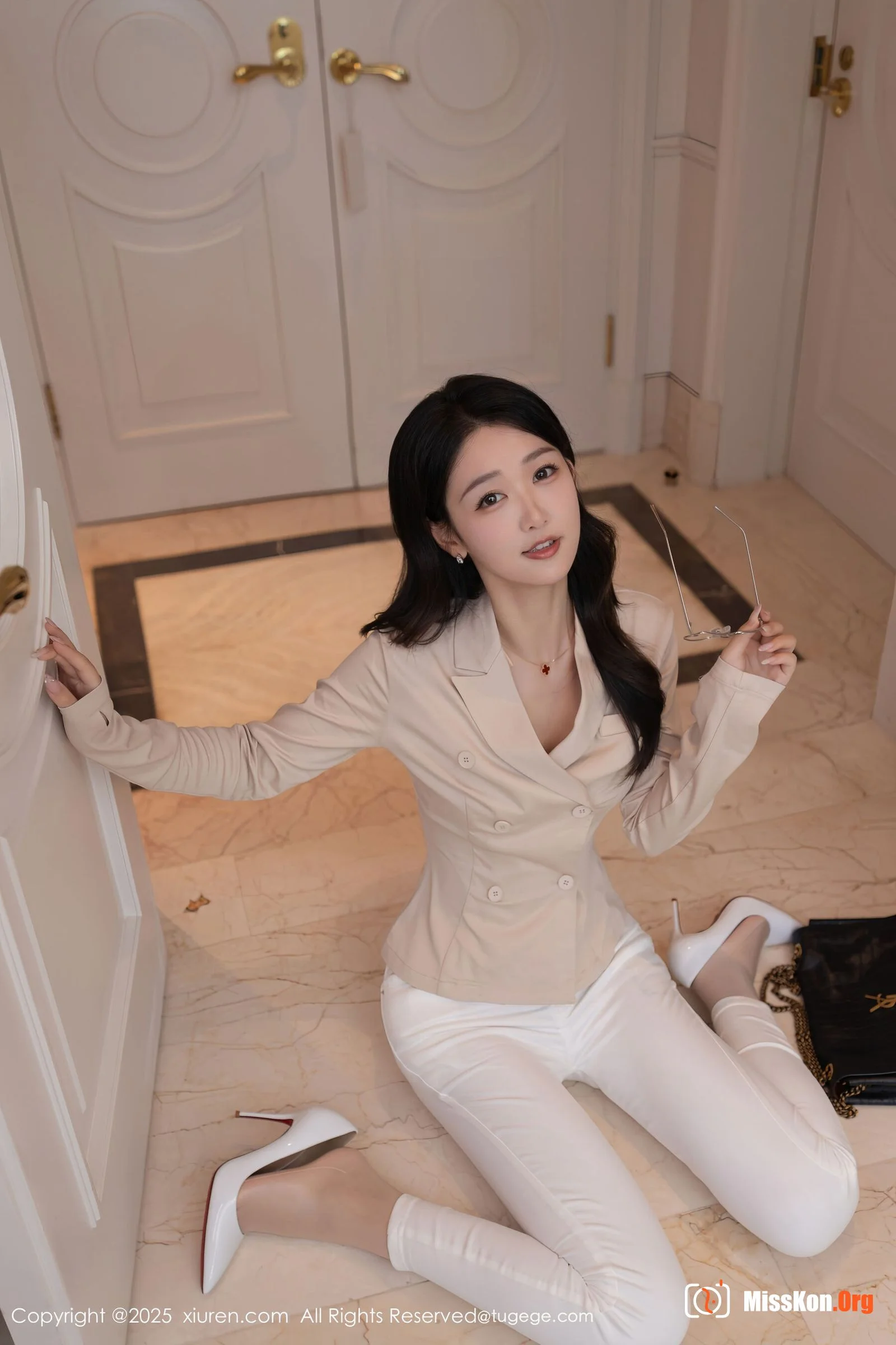 Tang Anqi - Photo 10