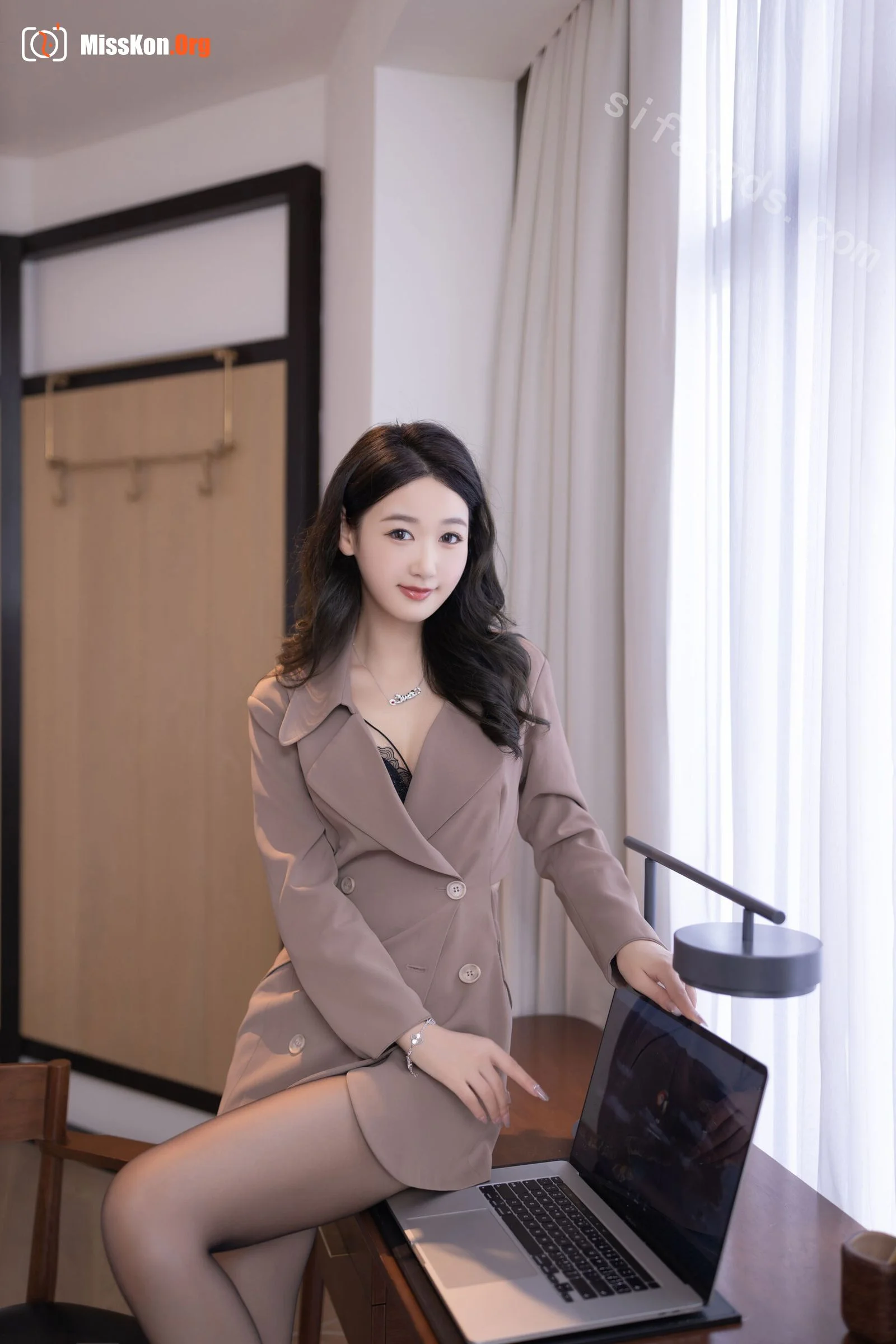 Tang Anqi: Private purchase outflow - Photo 2