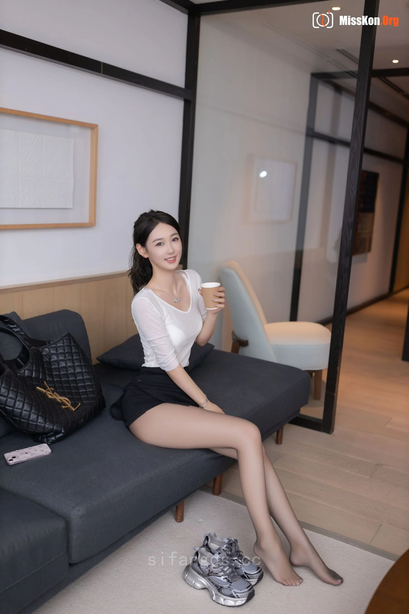 Tang Anqi: Private purchase outflow - Photo 6