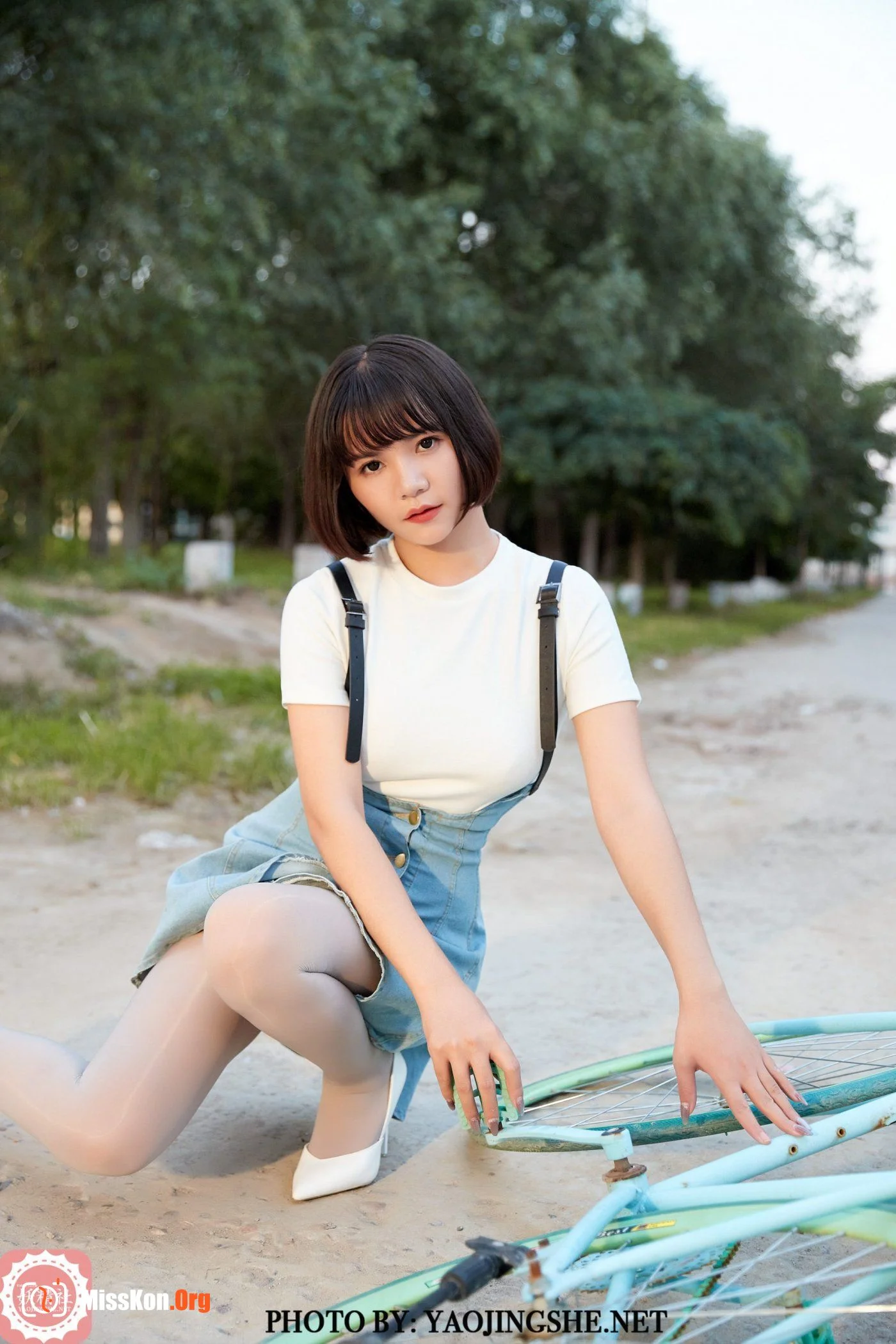 Tang Feifei: On the way home (T2043) - Photo 20