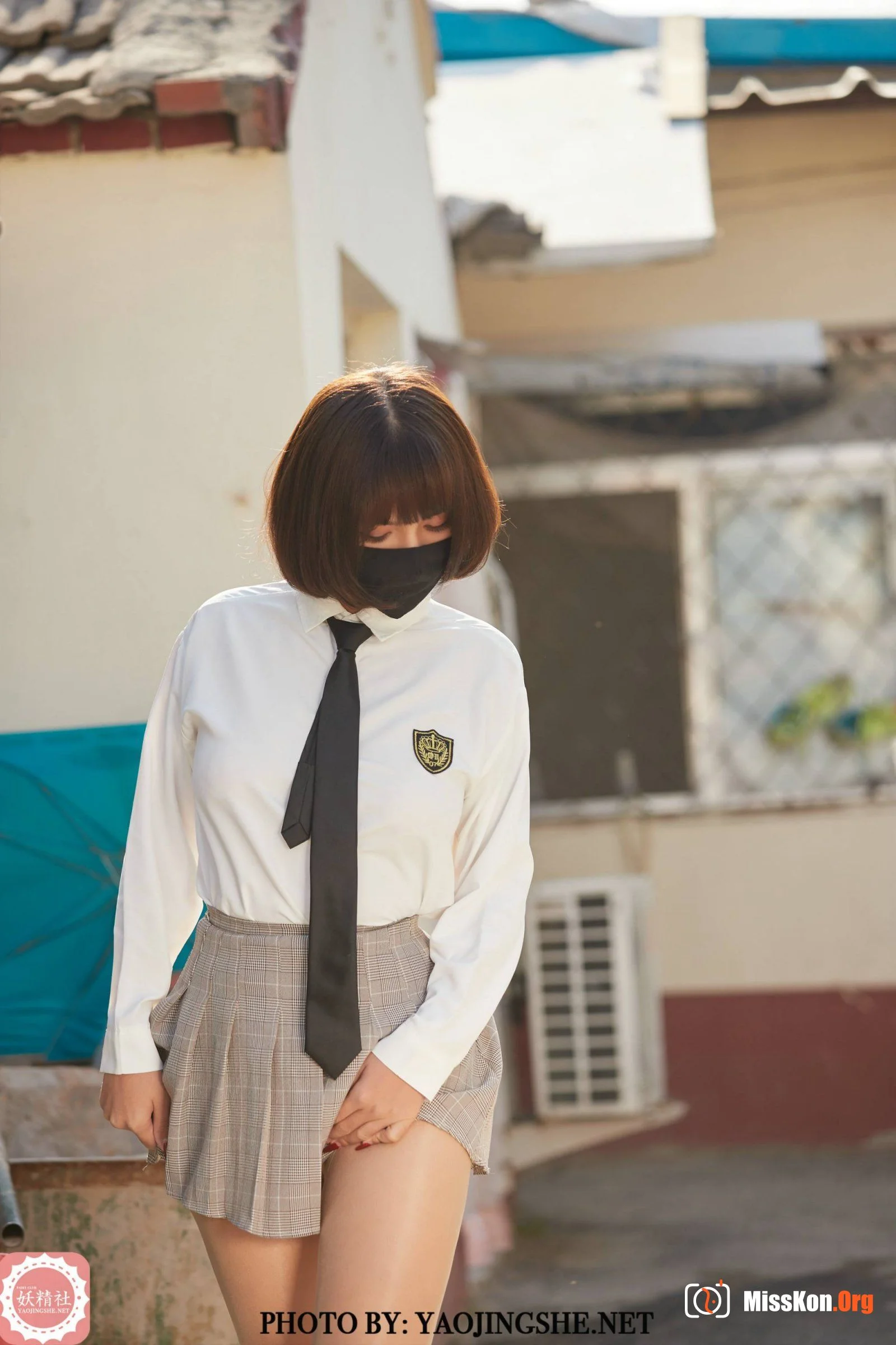 Tang Feifei: School girl in the alley (T2123) - Photo 10