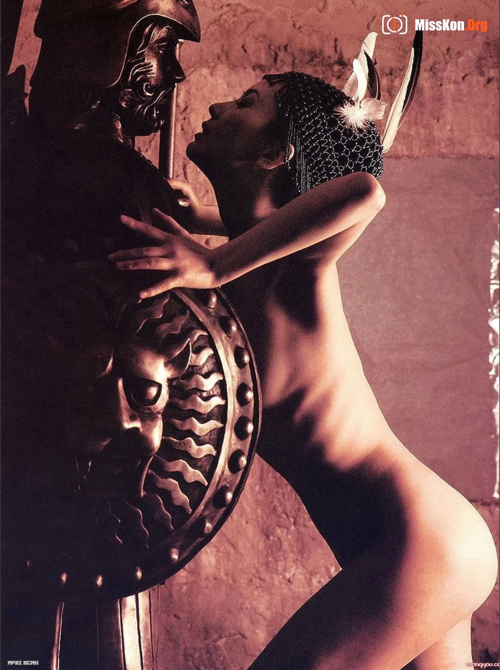 Tang Jiali: Dark tone - Photo 13