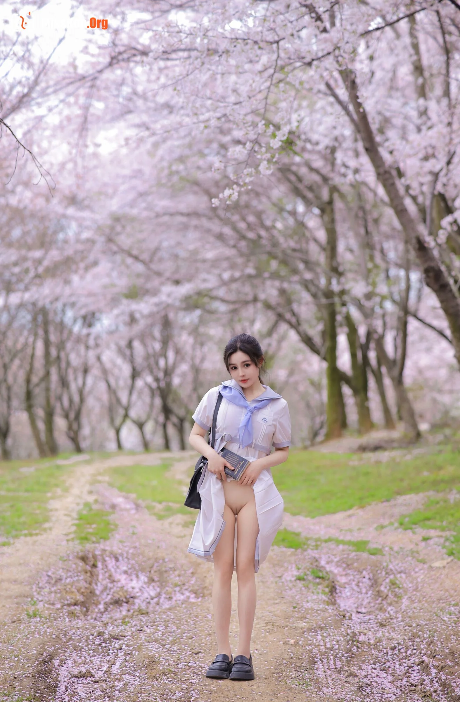 Tao Nuan: On the way to school - Photo 18