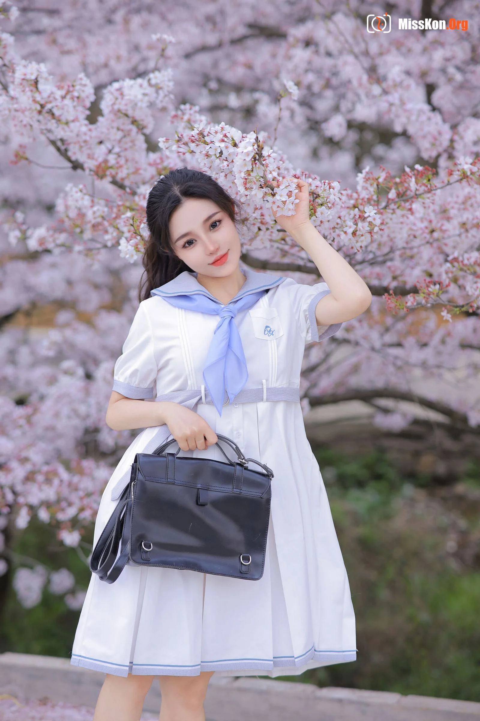 Tao Nuan: On the way to school - Photo 8
