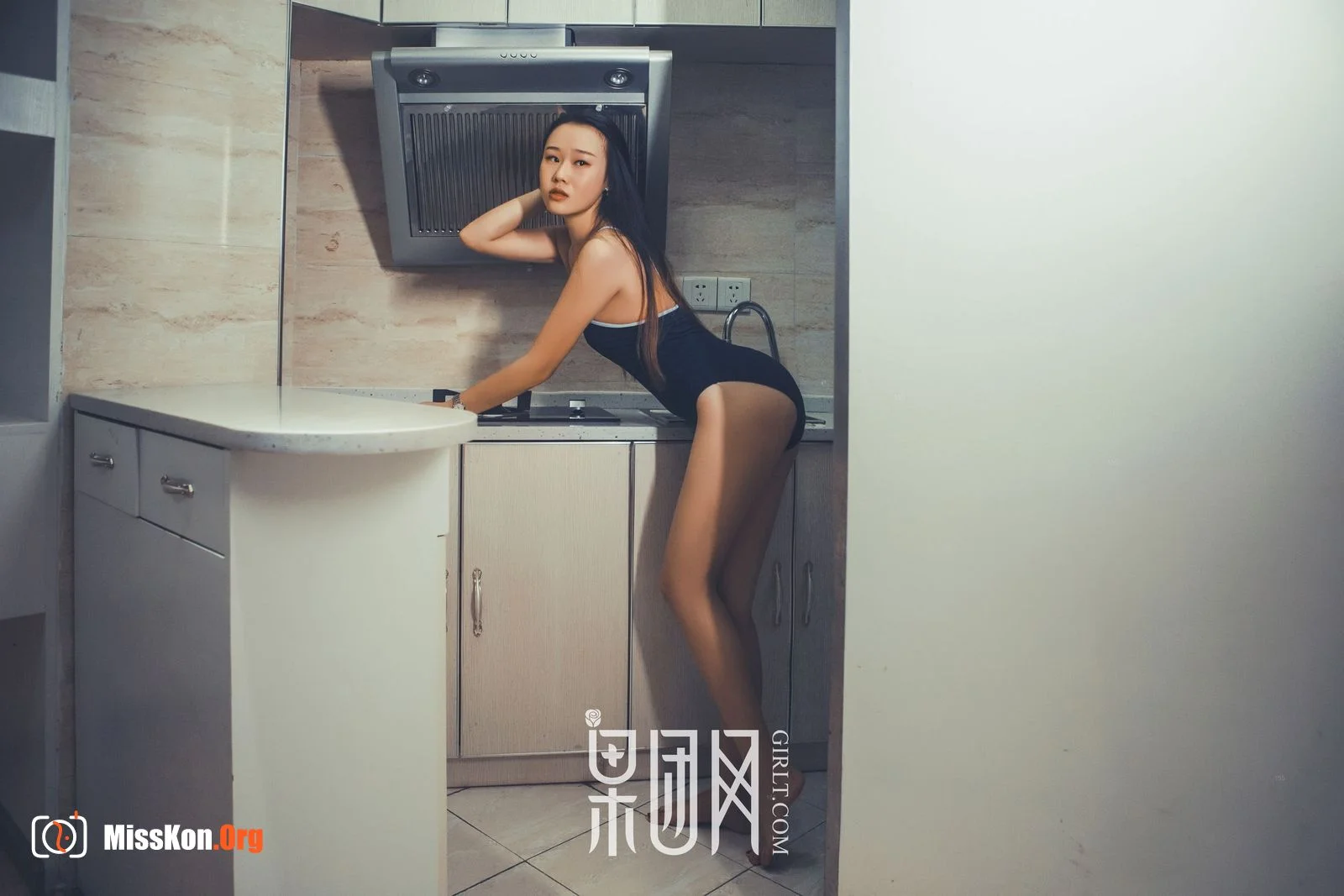 The fragrance of the kitchen is not limited to the food! (TG.033) - Photo 19