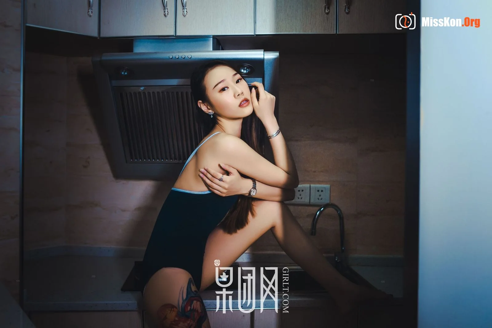 The fragrance of the kitchen is not limited to the food! (TG.033) - Photo 8