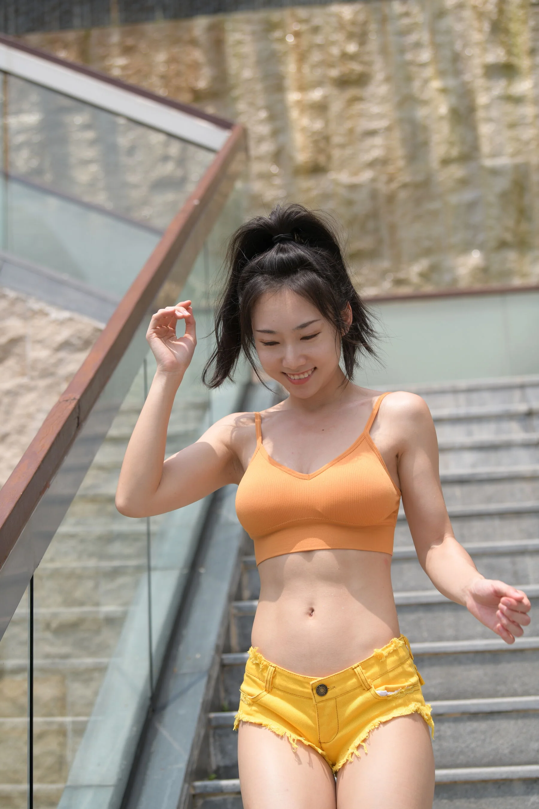 醉美龙亚湾 第二篇：盛夏 飞雀（魔镜街拍：魂魄）
