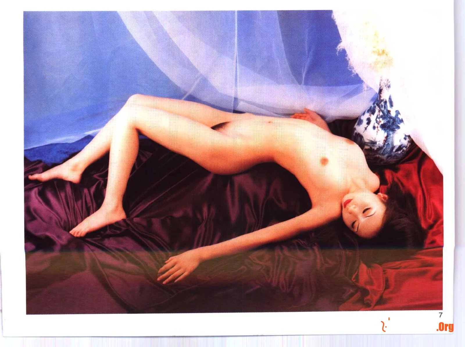 The painter's nude model: Treasure in the palm of your hand - Photo 9