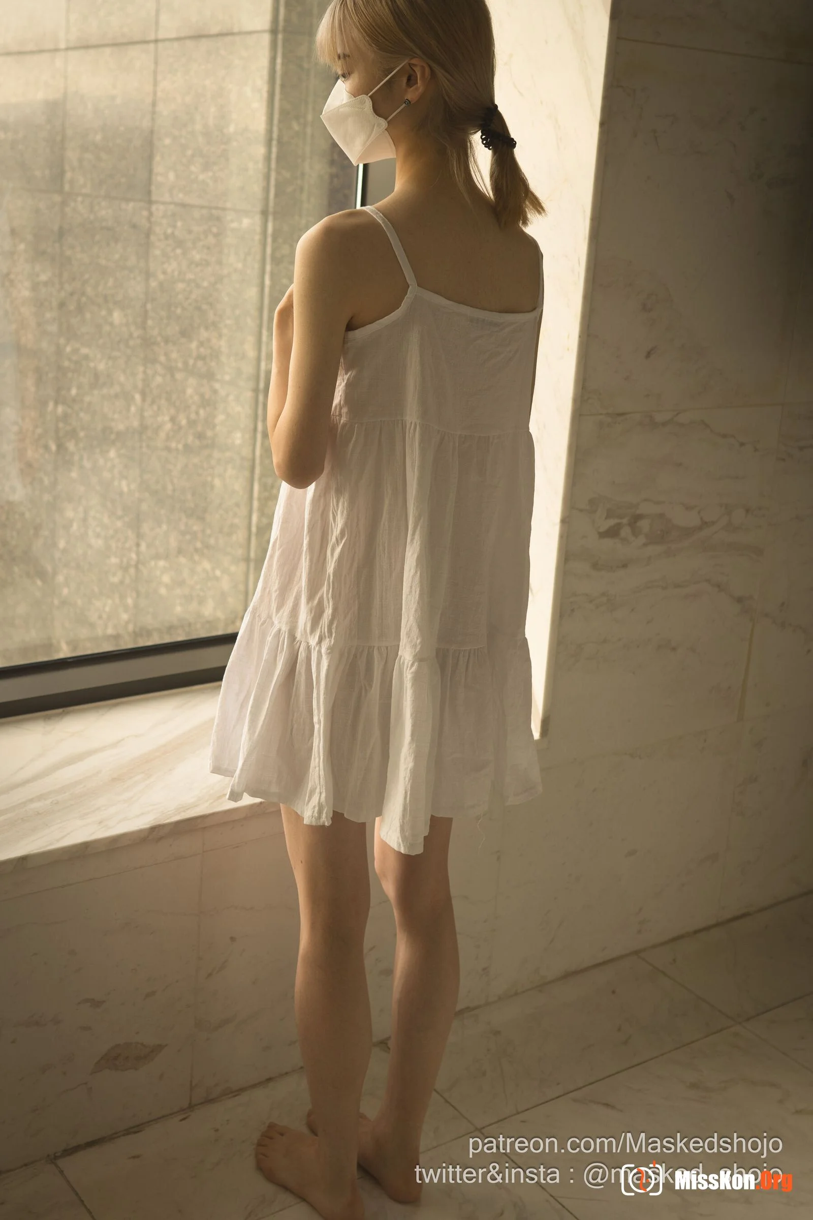 The poor girl - Photo 2