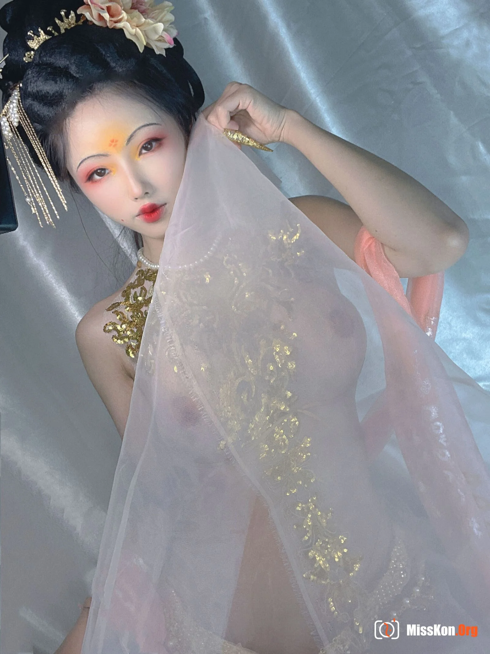 Titanium alloy TiTi: Imperial concubine - Photo 10