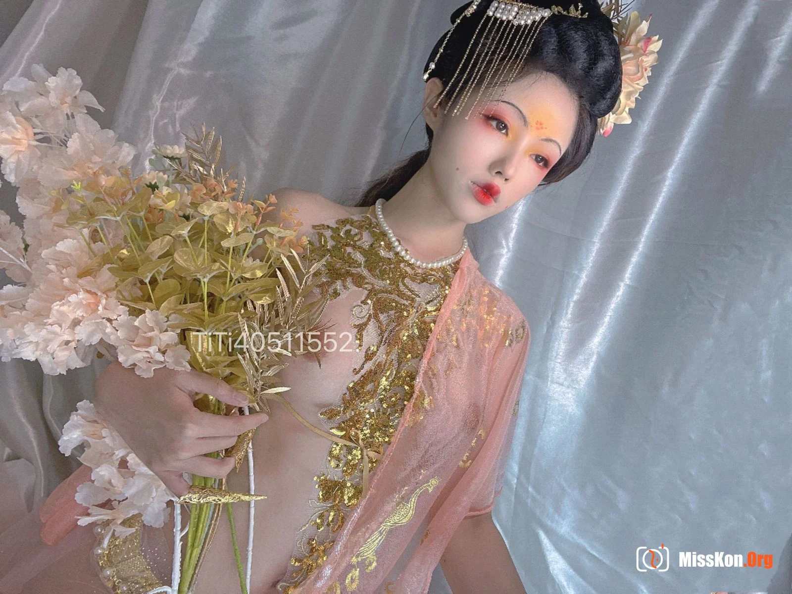 Titanium alloy TiTi: Imperial concubine - Photo 15