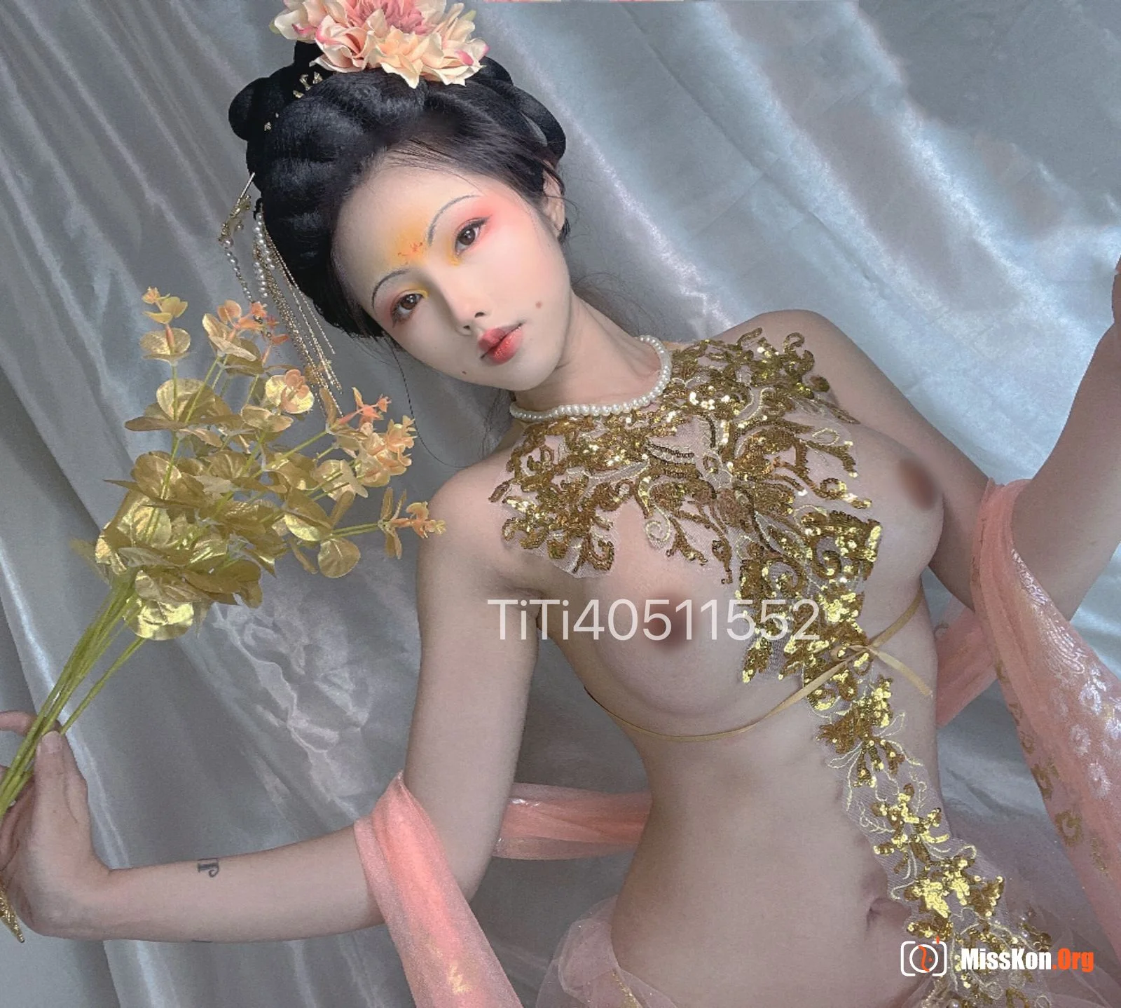 Titanium alloy TiTi: Imperial concubine - Photo 19