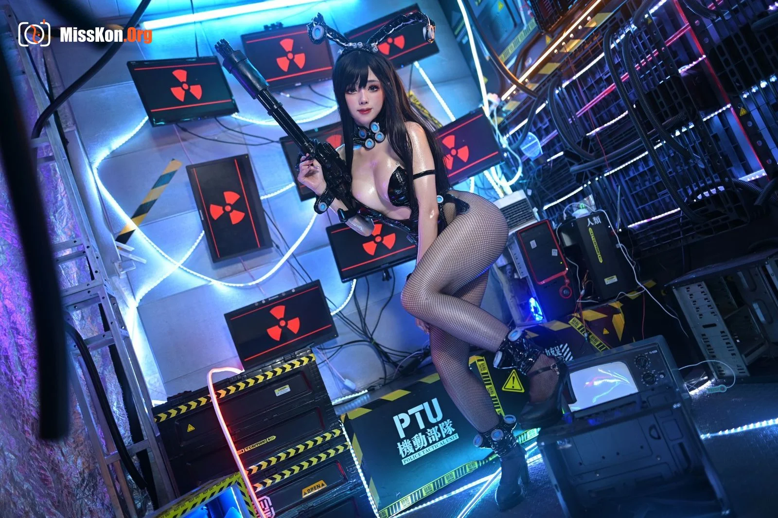 Titanium alloy TiTi: Kill City Bunny Girl - Photo 19