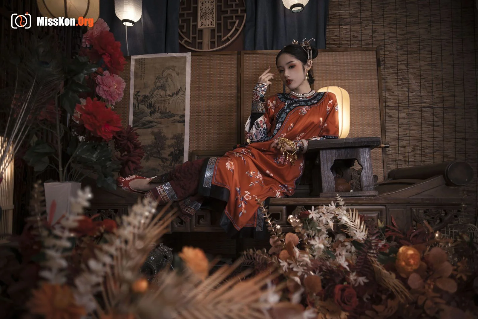 Titanium alloy TiTi: Manchu clothing - Photo 11