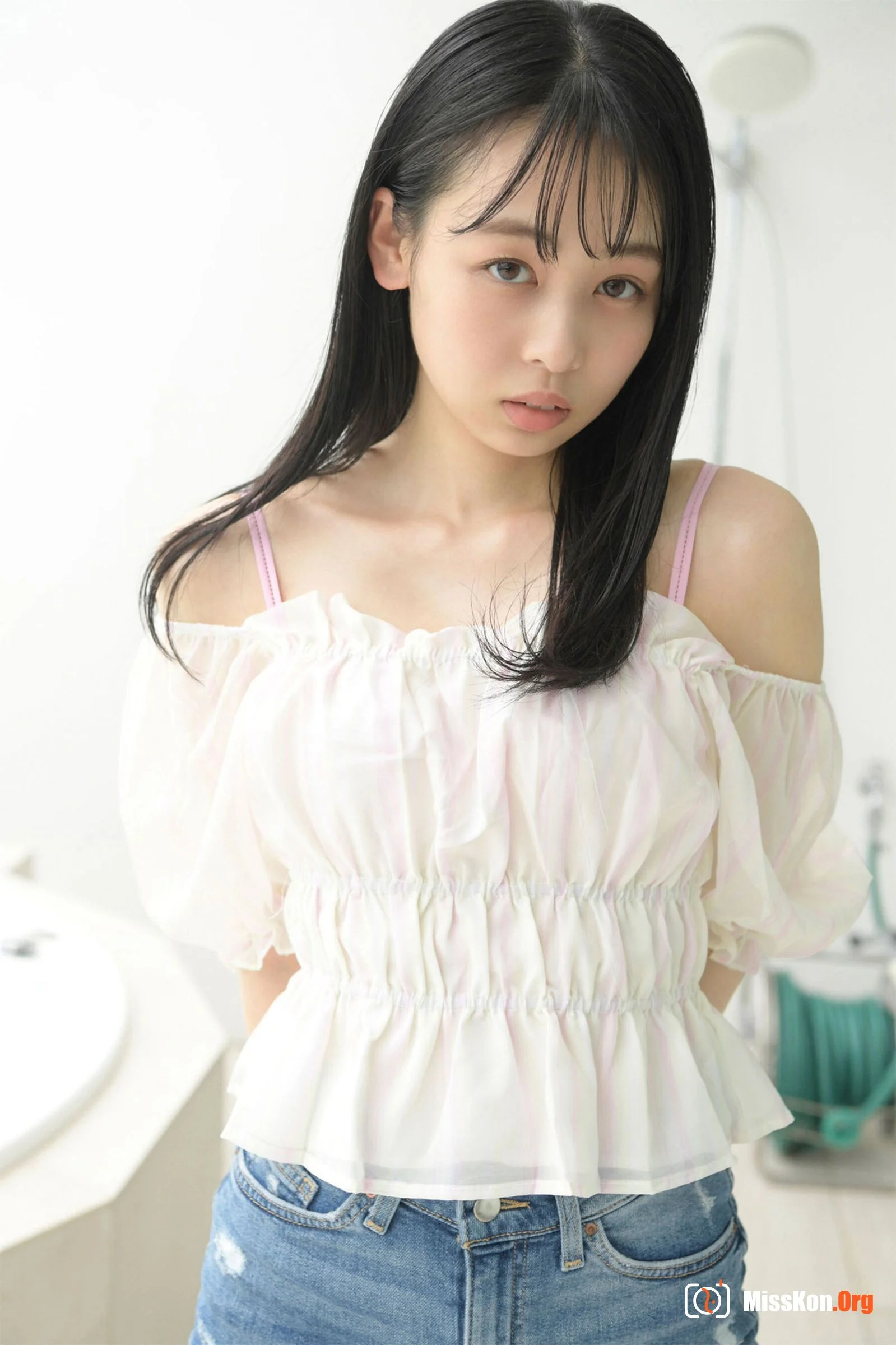 Tokita Ami: Honeymoon Vol.1 - Photo 3
