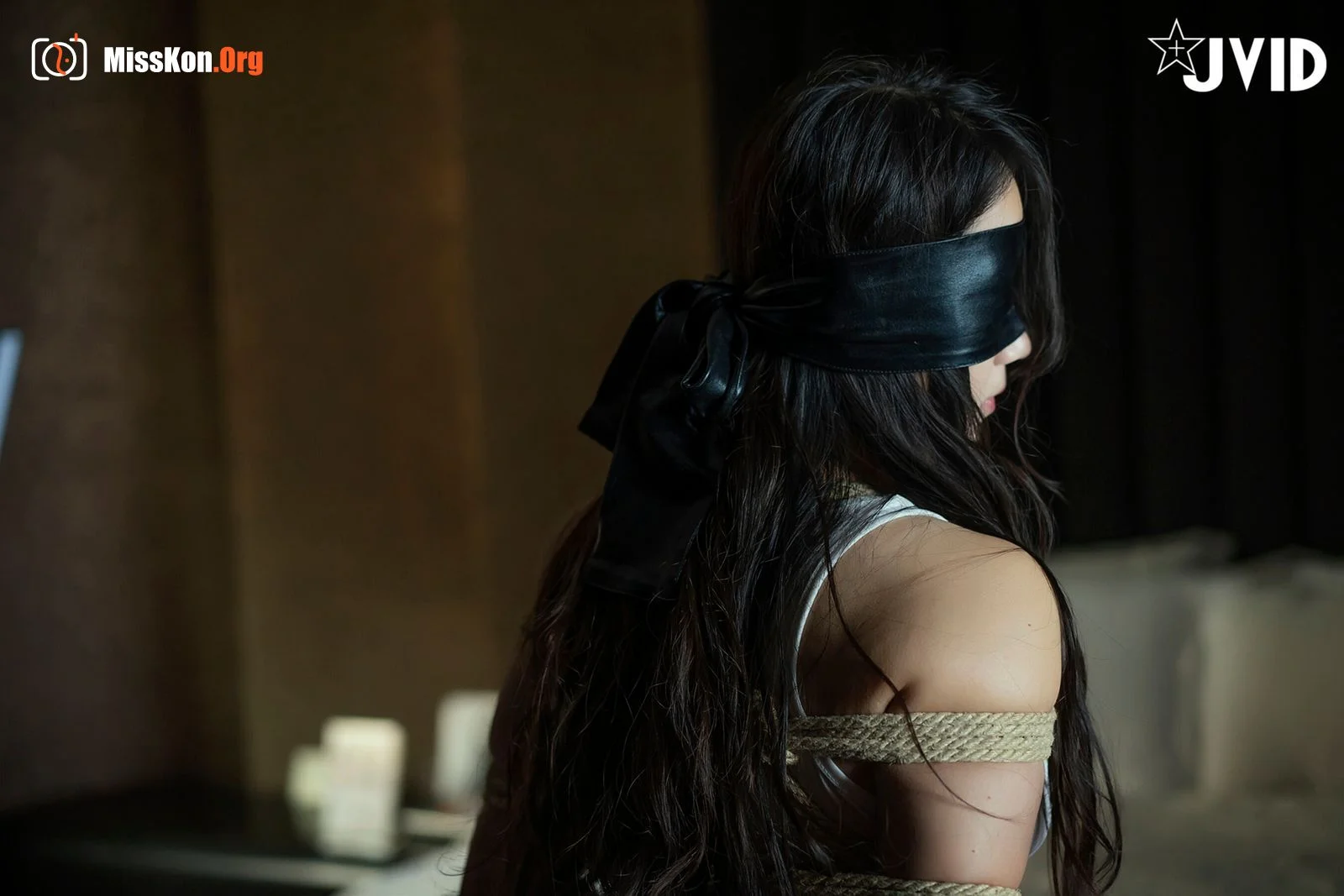 Tomohide: Chi Soo's First Bondage - Photo 7