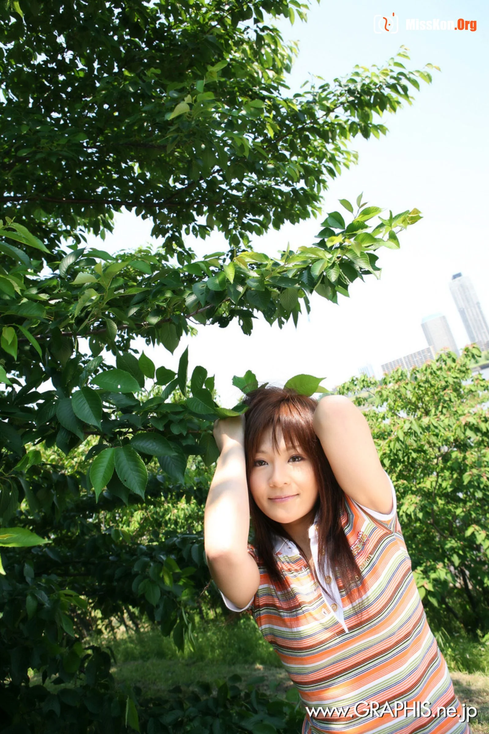 Tomomi Takahara (2006-0) - Photo 4