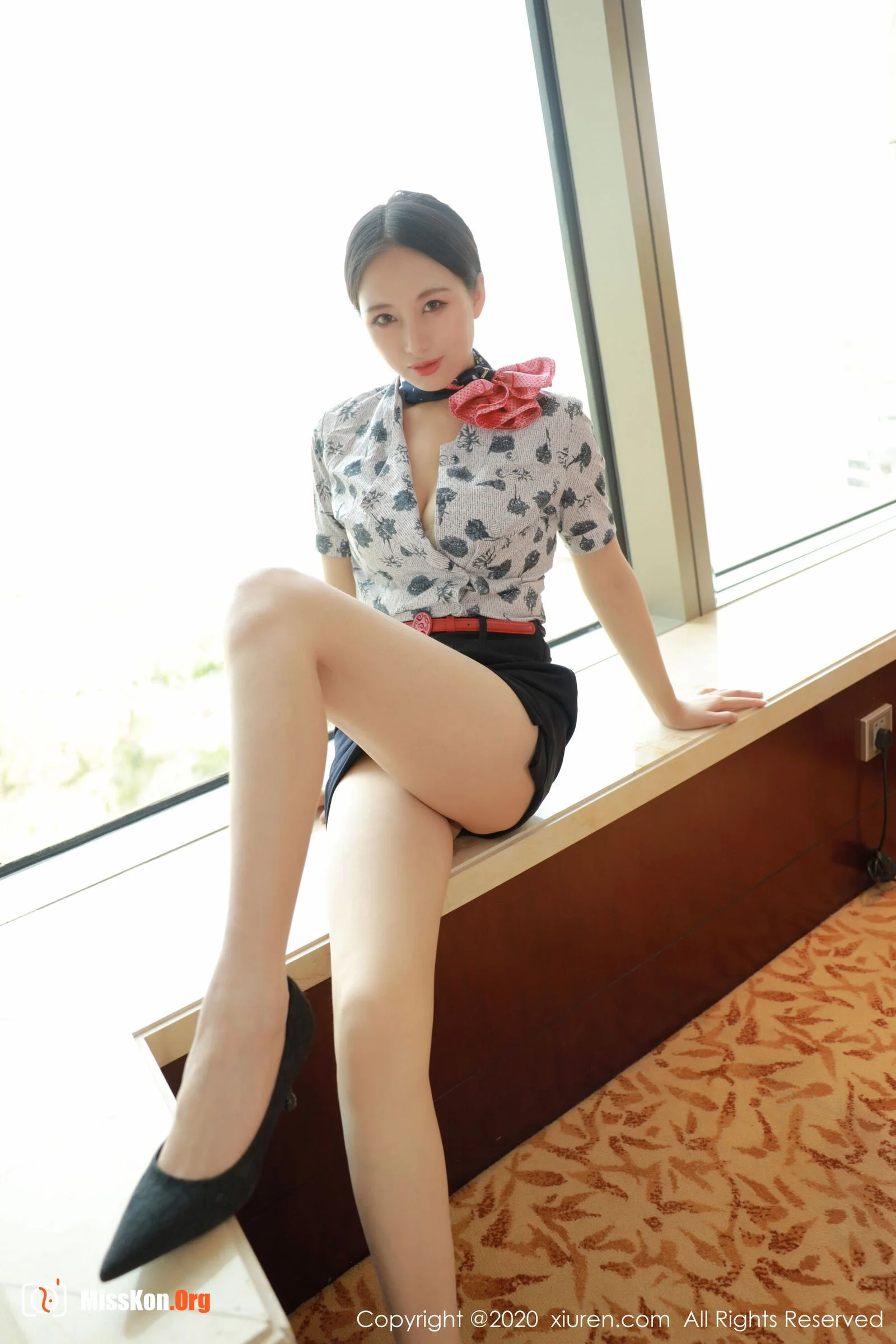 Tsukine Hitomi - Photo 5