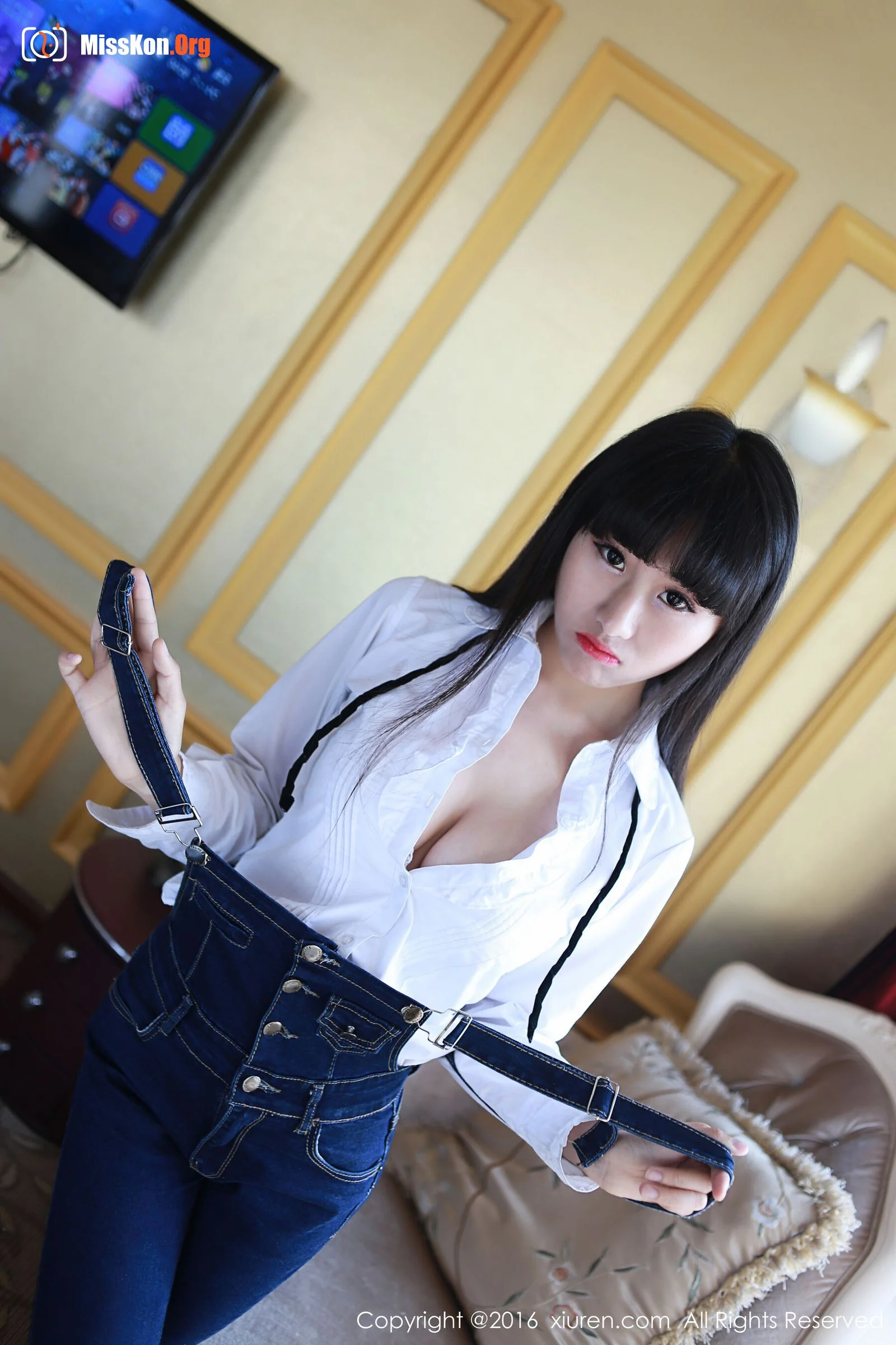 Tsukine Hitomi - Photo 6