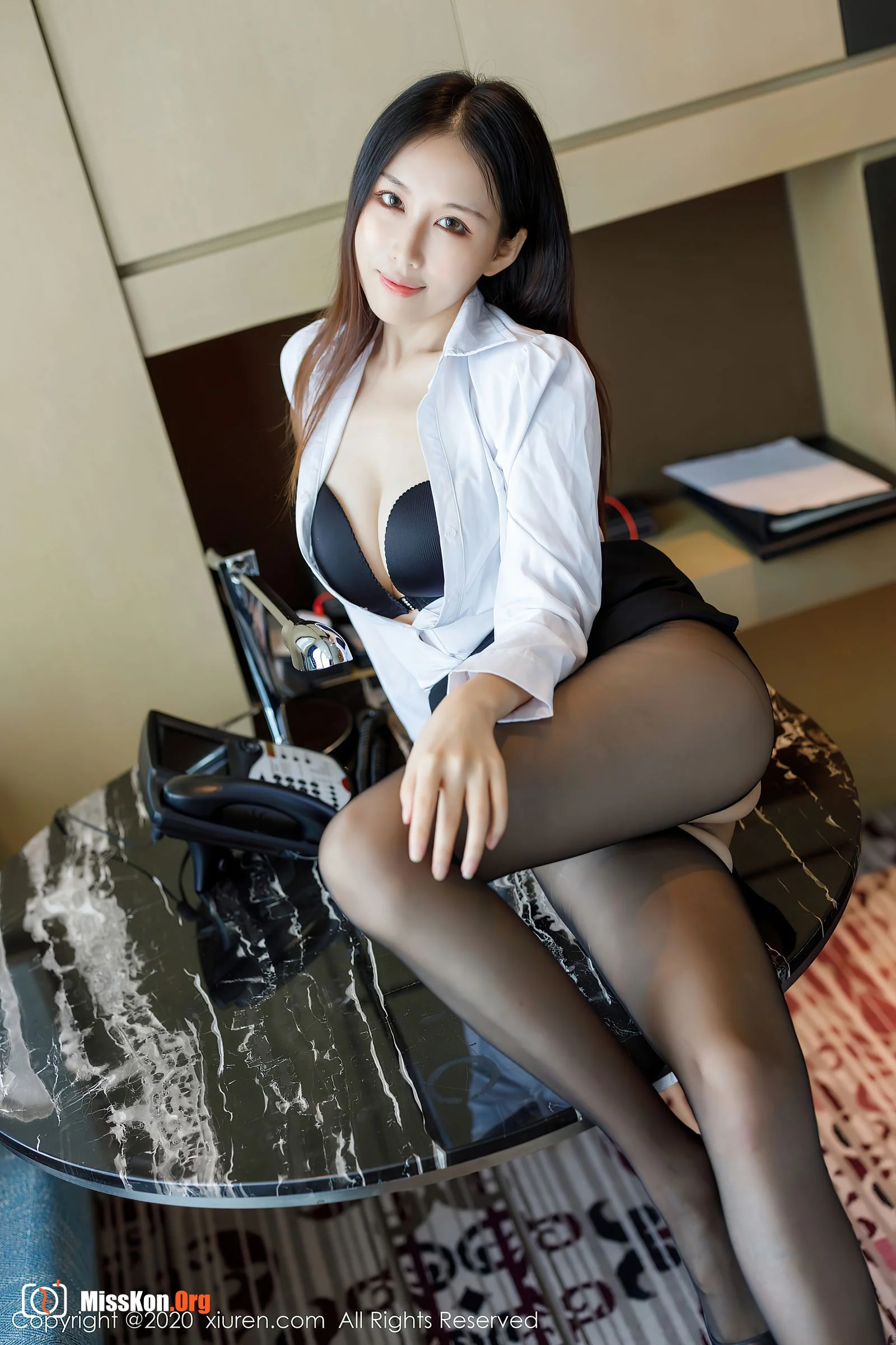 Tsukine Hitomi - Photo 12