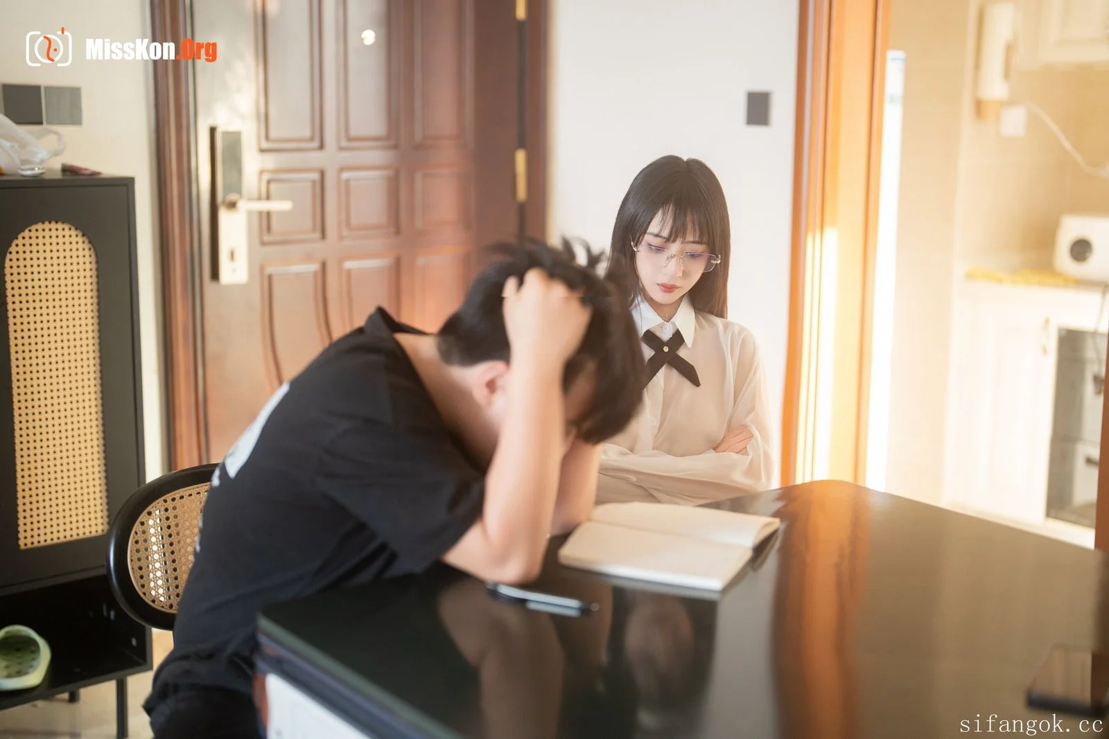 Tutor and Stepmother - Photo 8